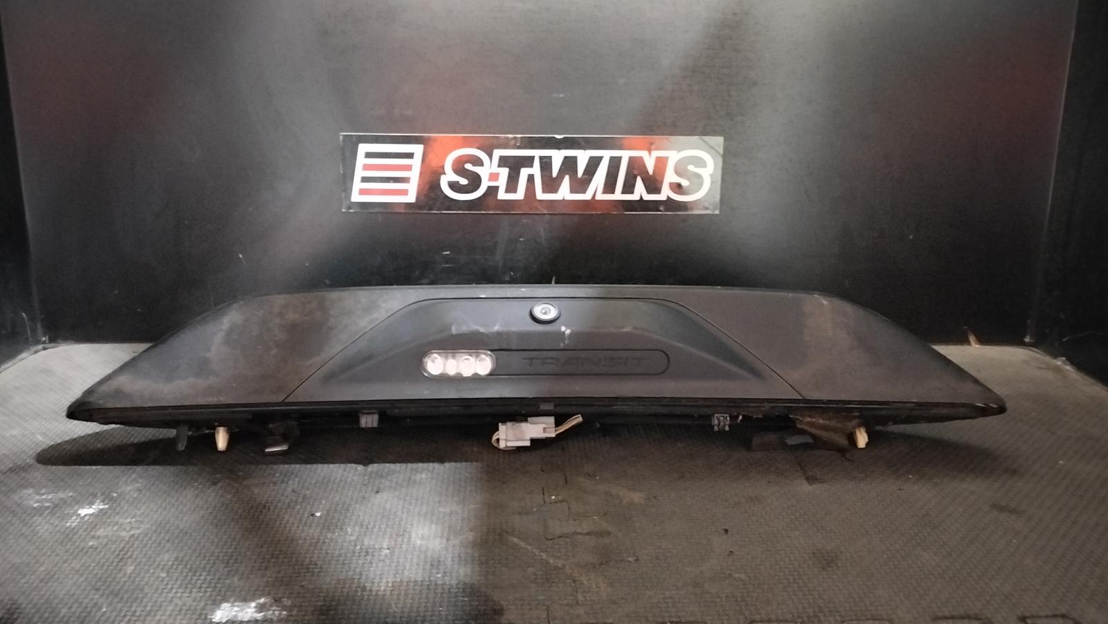 View Auto part High Level Stoplight Ford Transit 2020