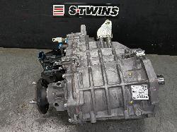 View Auto part Transfer Case Mitsubishi Pajero 2021