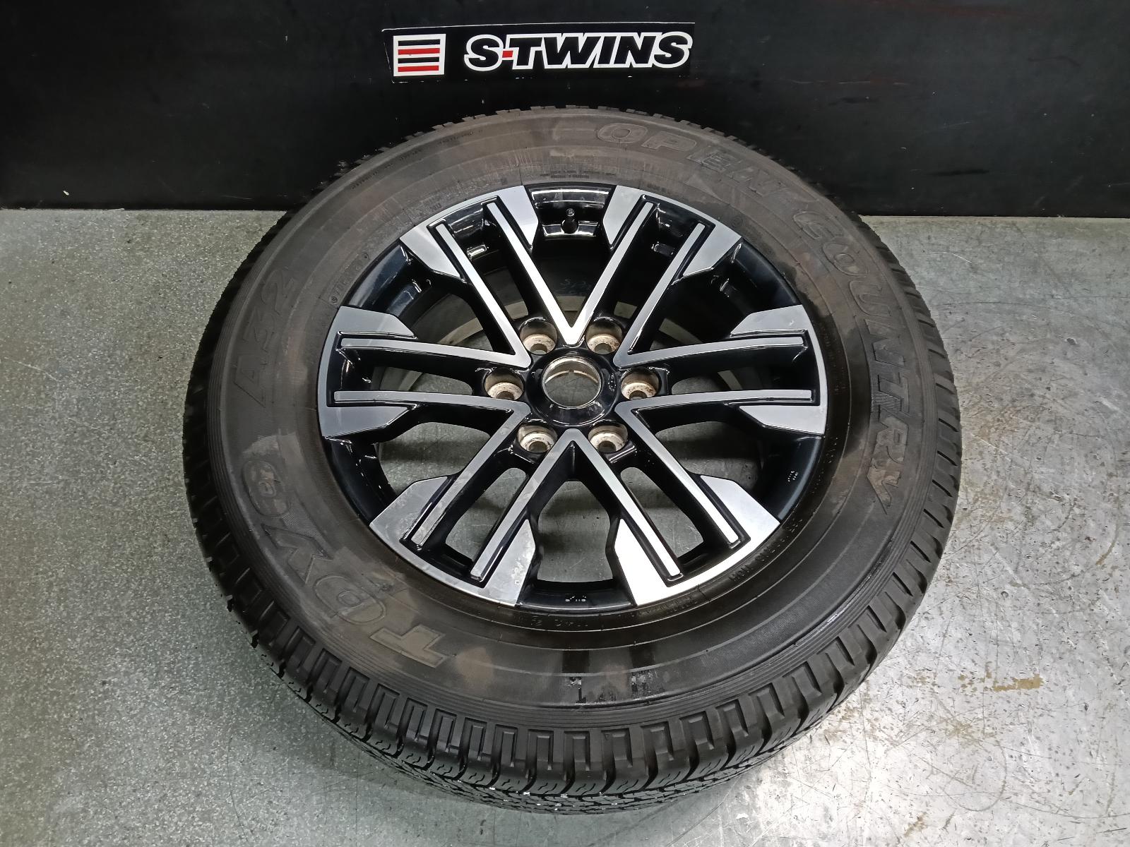 View Auto part Wheel Mag Mitsubishi Pajero 2021