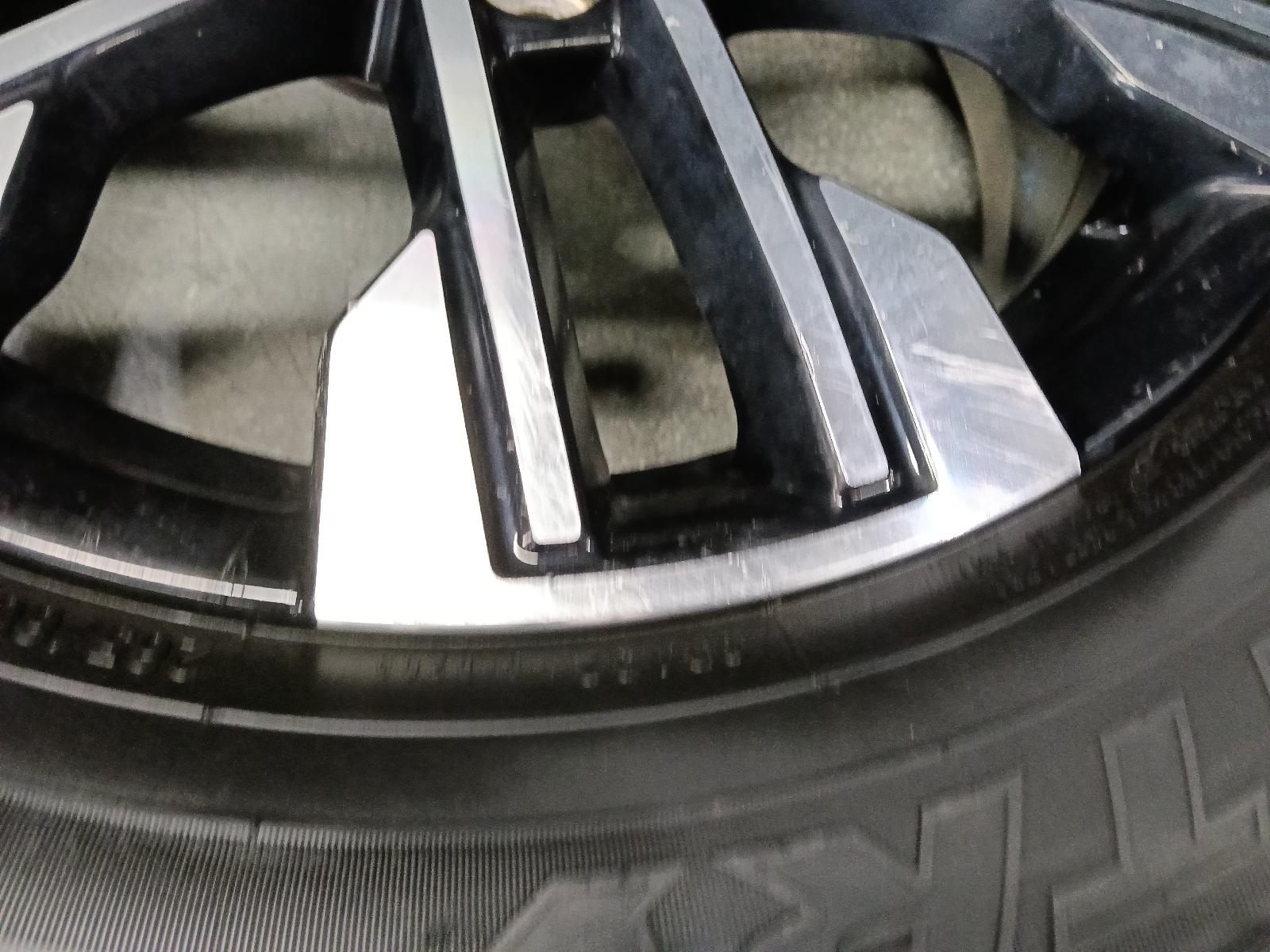 View Auto part Wheel Mag Mitsubishi Pajero 2021