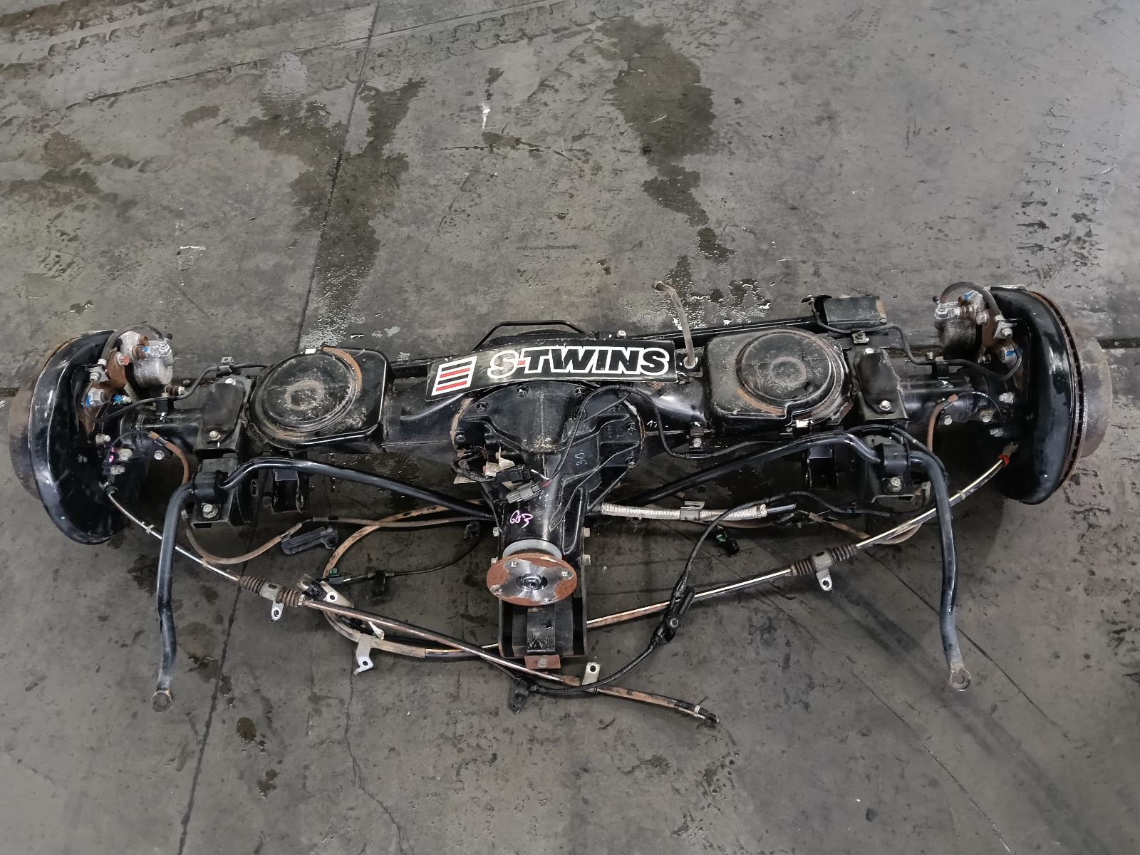 2021 Mitsubishi Pajero Rear Diff Assembly View Auto part Rear Diff Assembly Mitsubishi Pajero 2021
