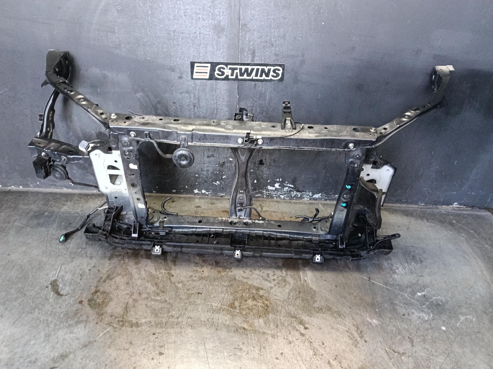 View Auto part Radiator Support Subaru Impreza 2018