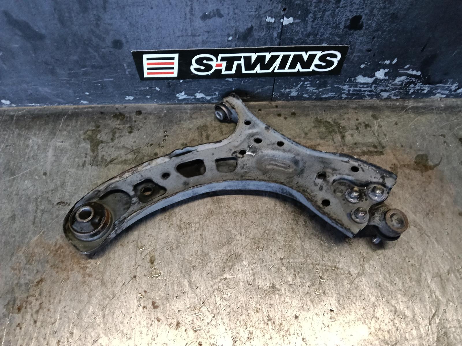 View Auto part Left Front Lower Control Arm Subaru Impreza 2018
