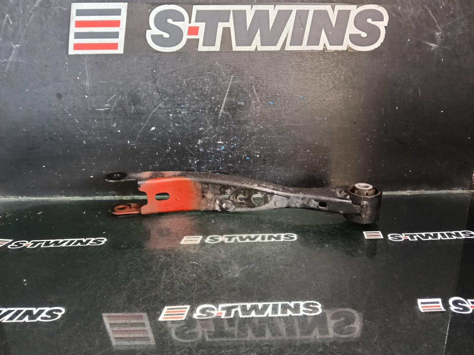 View Auto part Left Rear Trailing Arm Subaru Impreza 2018