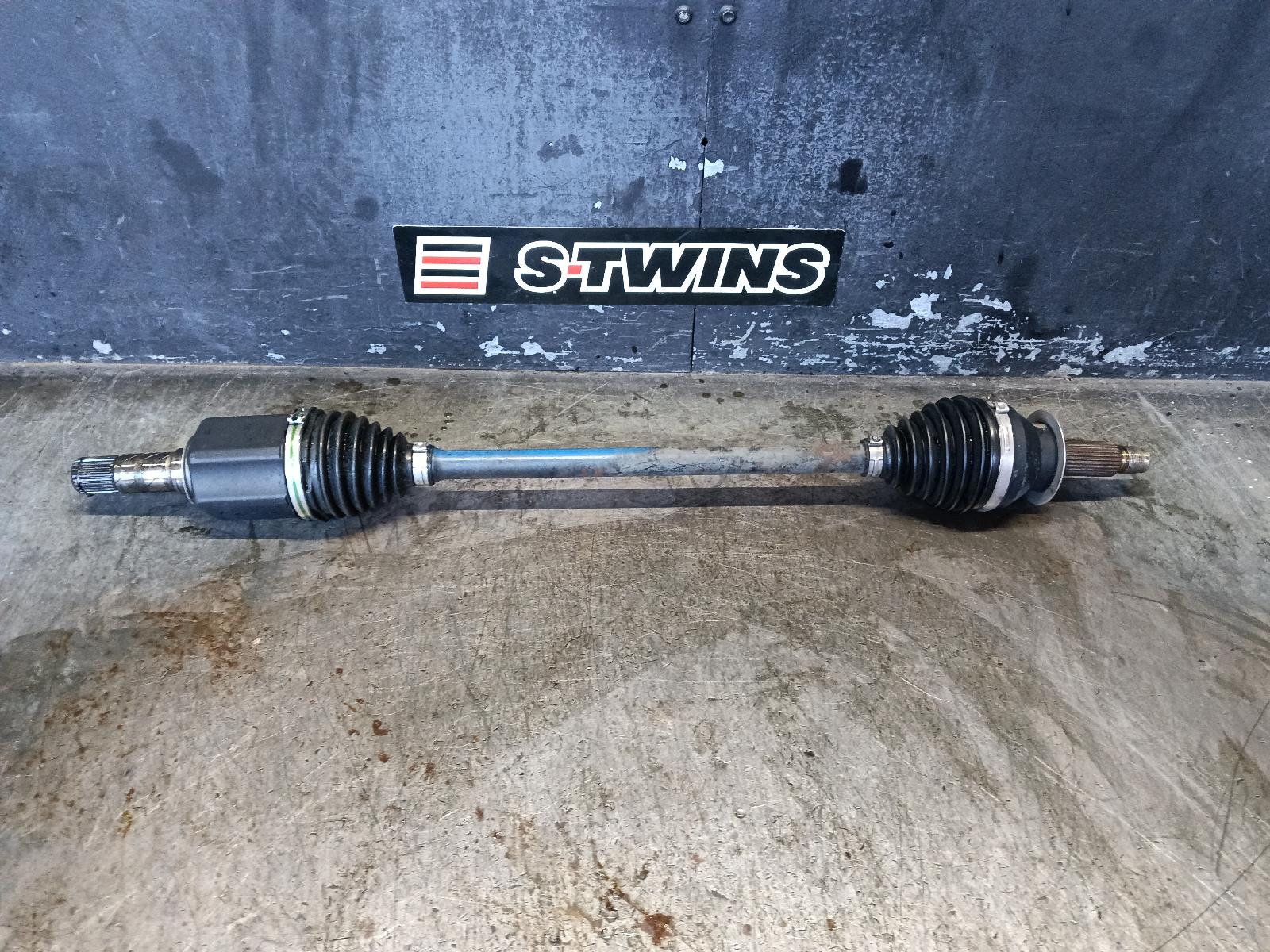 View Auto part Right Driveshaft Subaru Impreza 2018