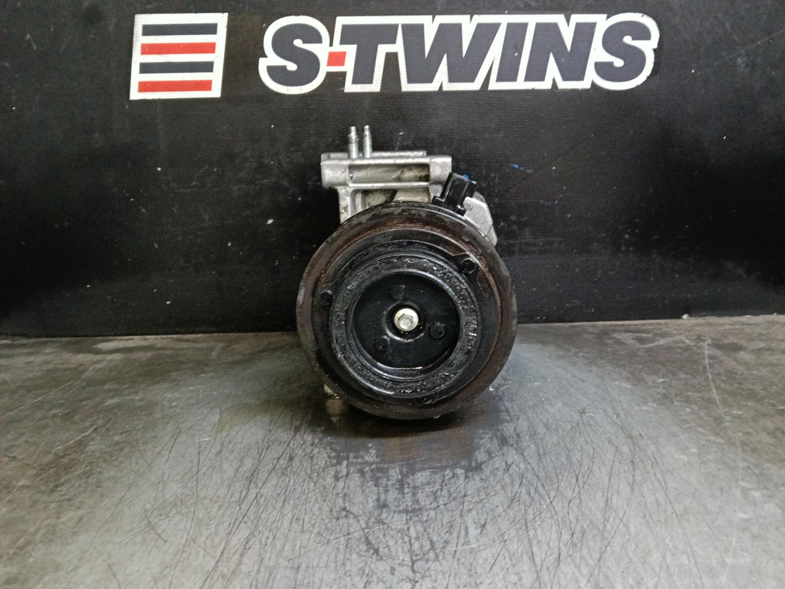 2015 Jeep Grandcherokee A/C Compressor View Auto part A/C Compressor Jeep Grandcherokee 2015