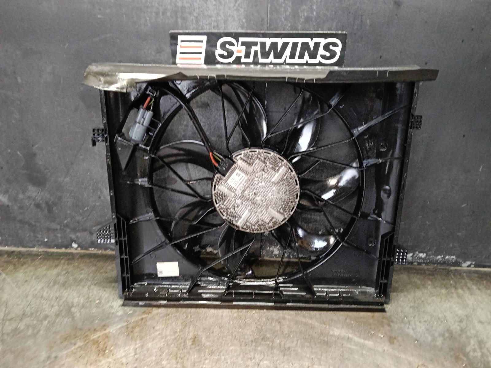 2015 Jeep Grandcherokee Fan View Auto part Fan Jeep Grandcherokee 2015