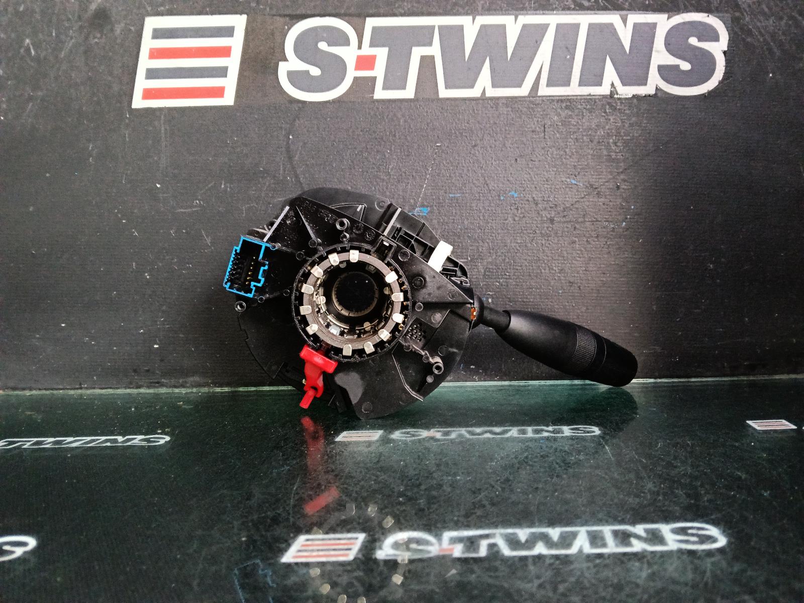 View Auto part Combination Switch Jeep Grandcherokee 2015