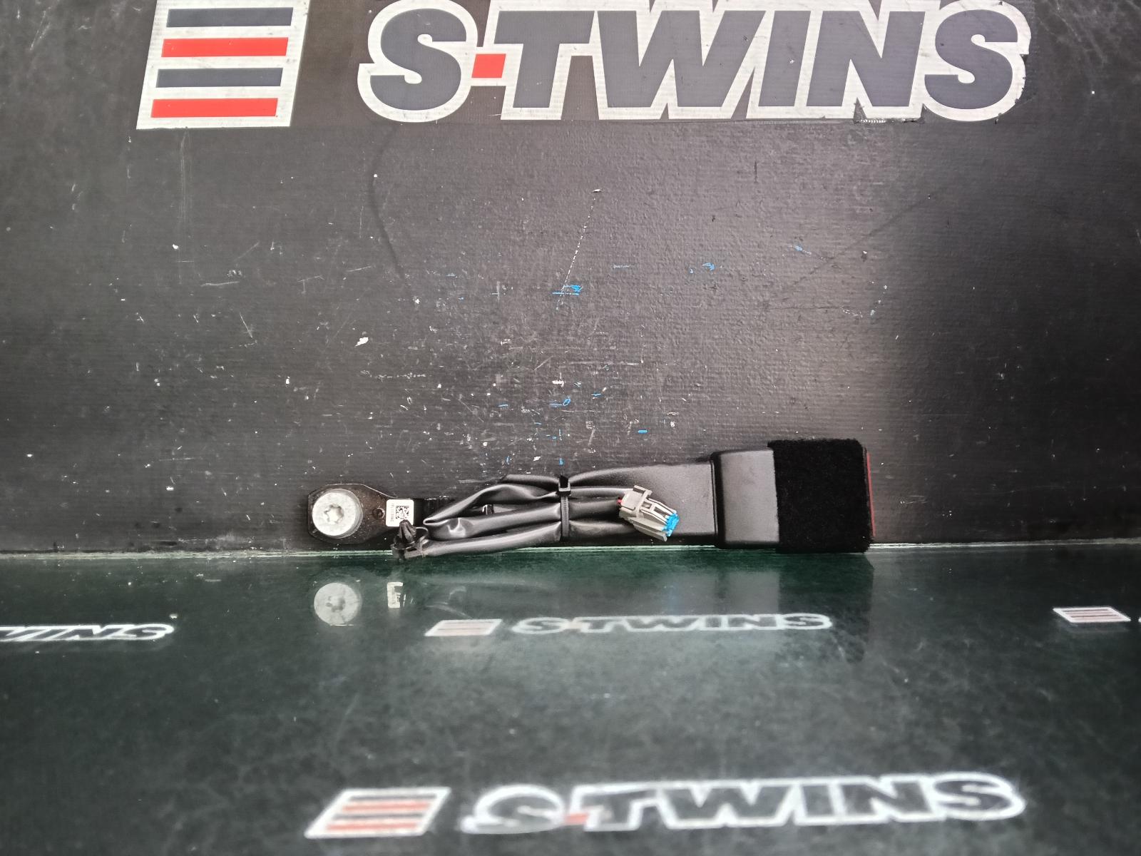 View Auto part Seatbelt/Stalk Jeep Grandcherokee 2015