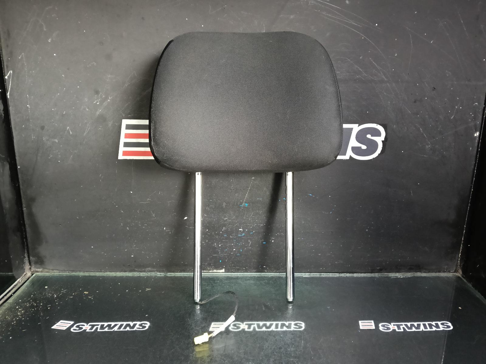 View Auto part Headrest Jeep Grandcherokee 2015