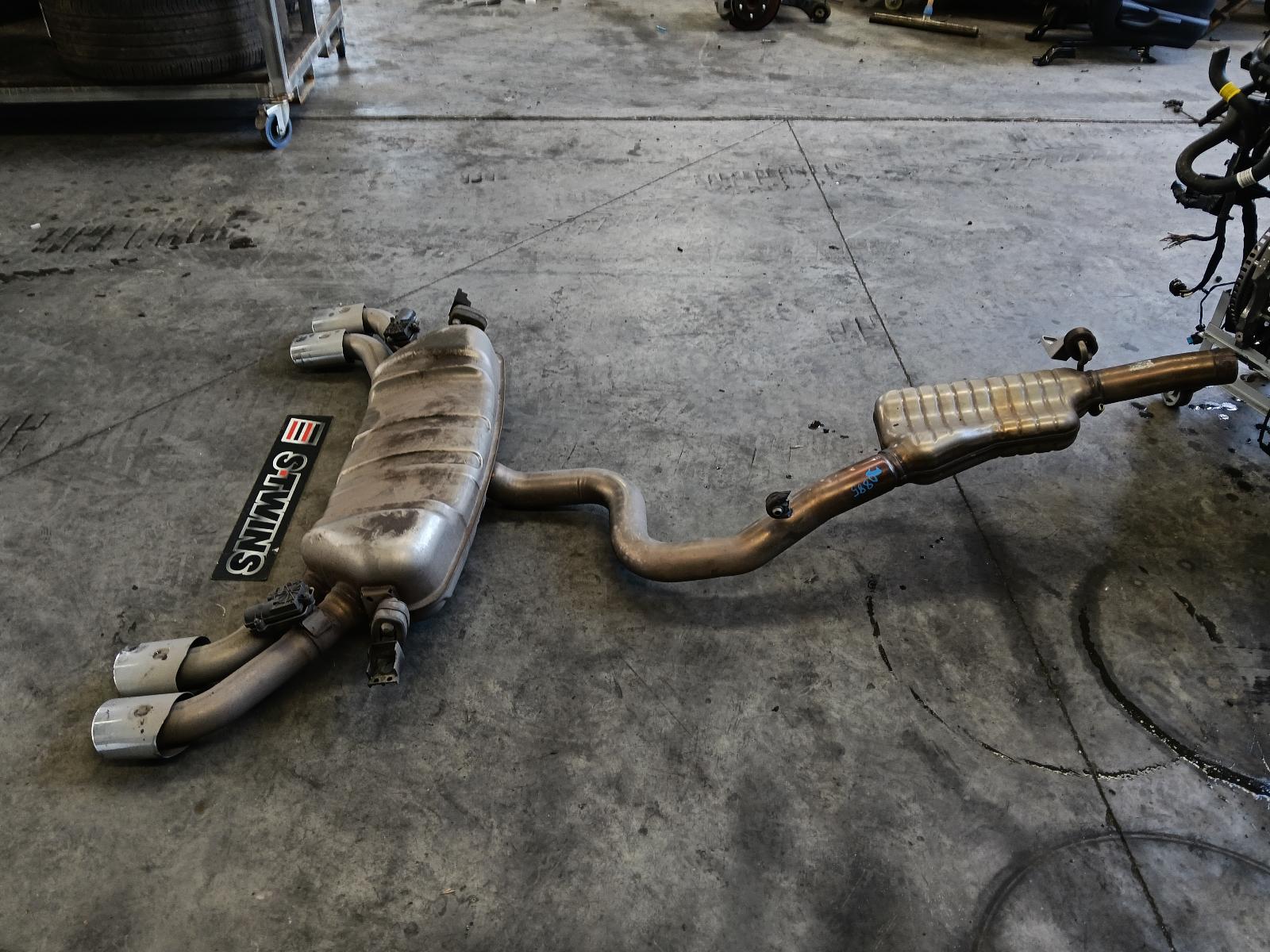 2023 Volkswagen Tiguan Silencer View Auto part Silencer Volkswagen Tiguan 2023