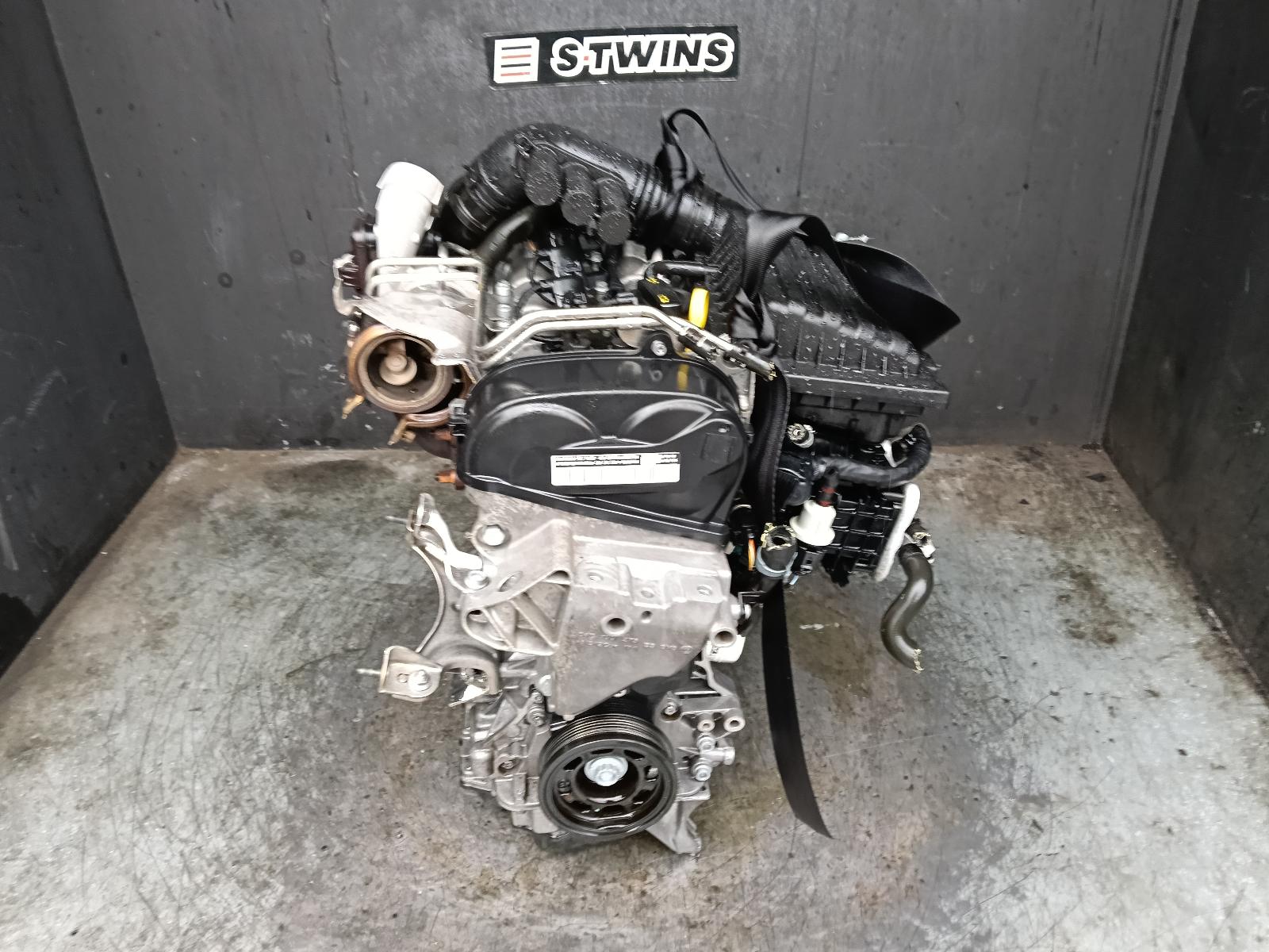 View Auto part Engine Volkswagen Golf 2019