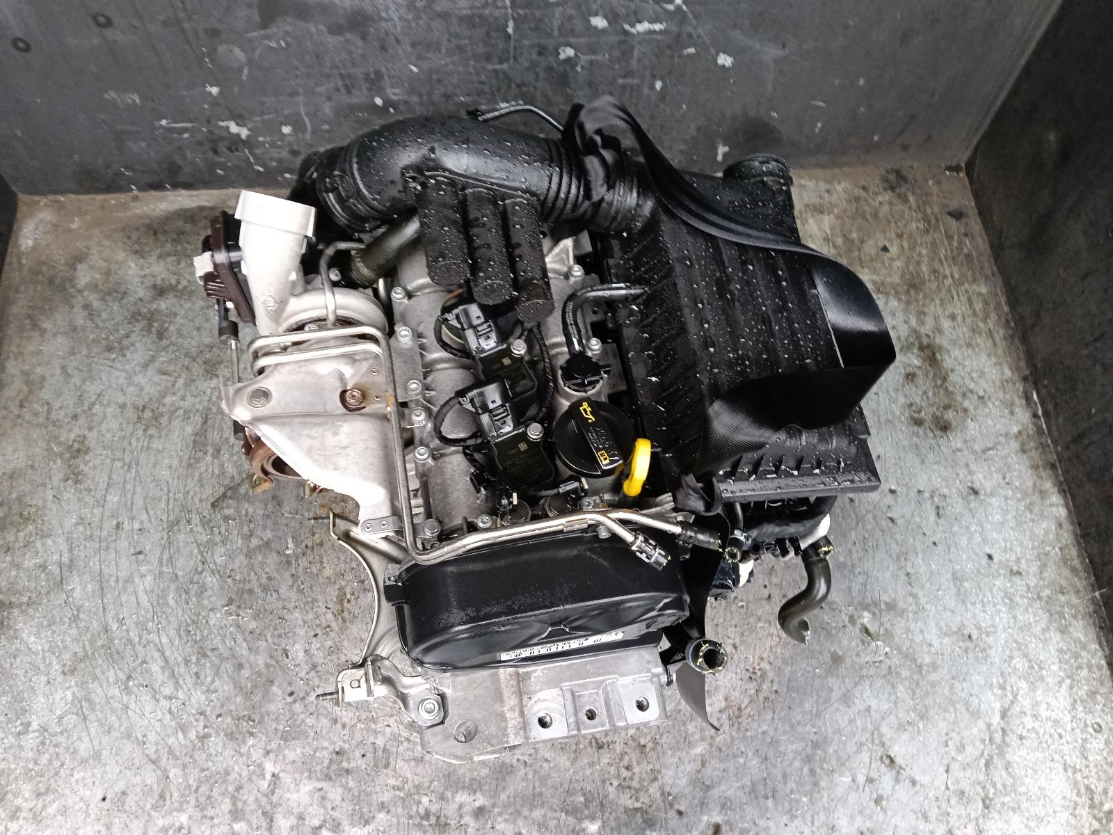 View Auto part Engine Volkswagen Golf 2019
