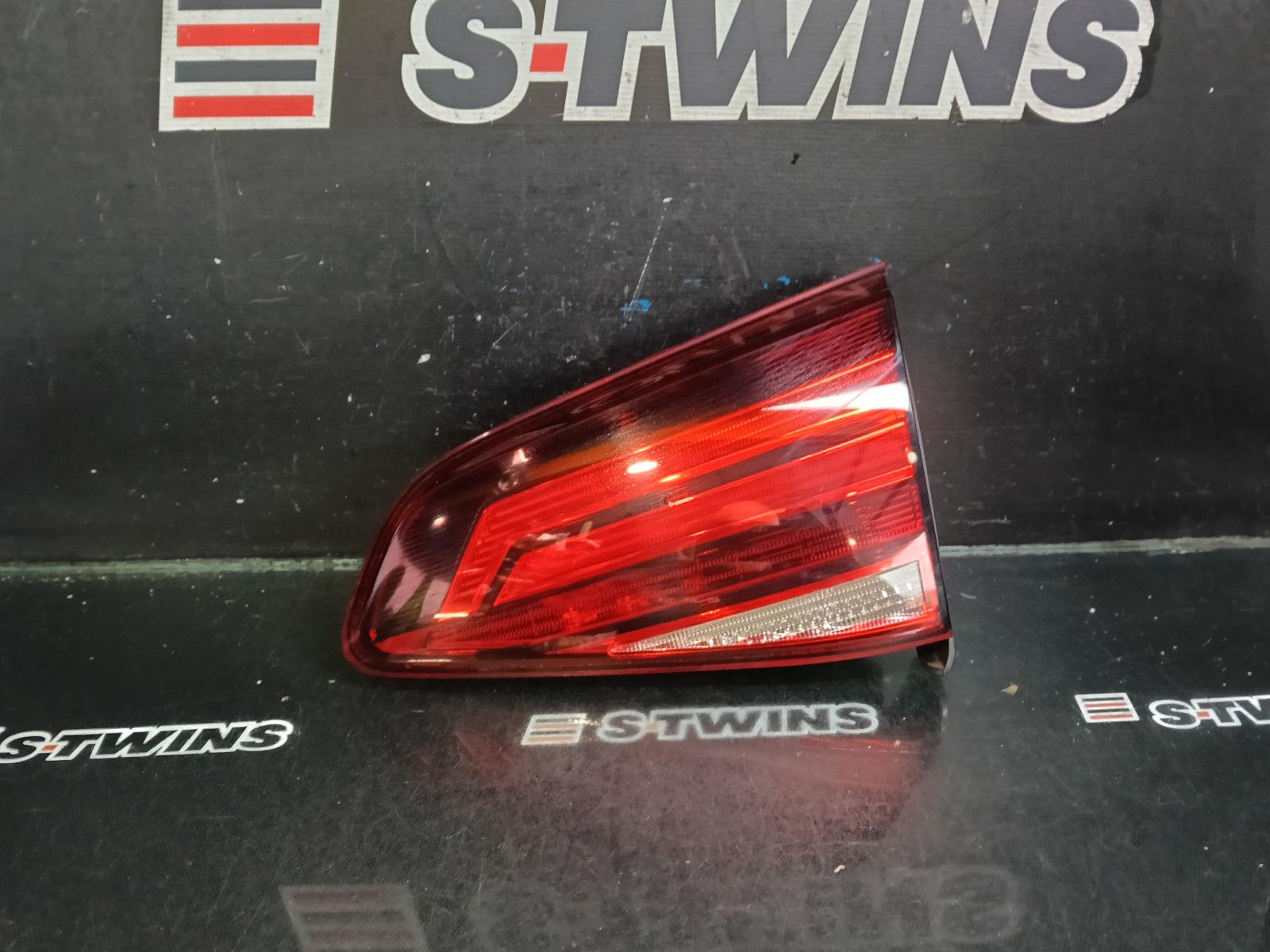 2019 Volkswagen Golf Rear Garnish View Auto part Rear Garnish Volkswagen Golf 2019