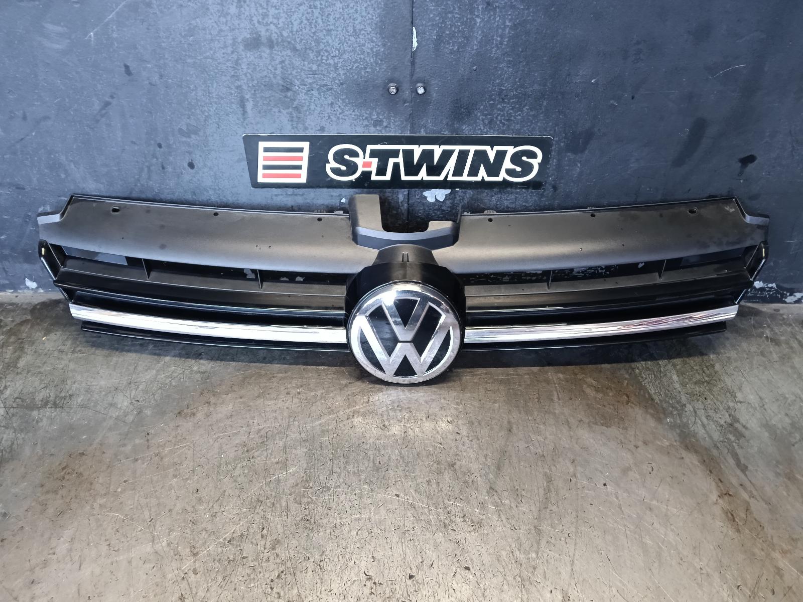 View Auto part Grille Volkswagen Golf 2019
