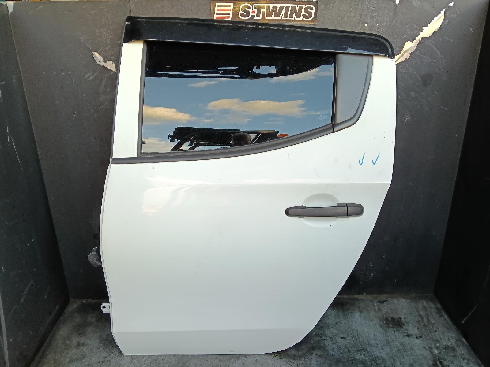 2017 Mitsubishi Triton Left Rear Door/Sliding View Auto part Left Rear Door/Sliding Mitsubishi Triton 2017