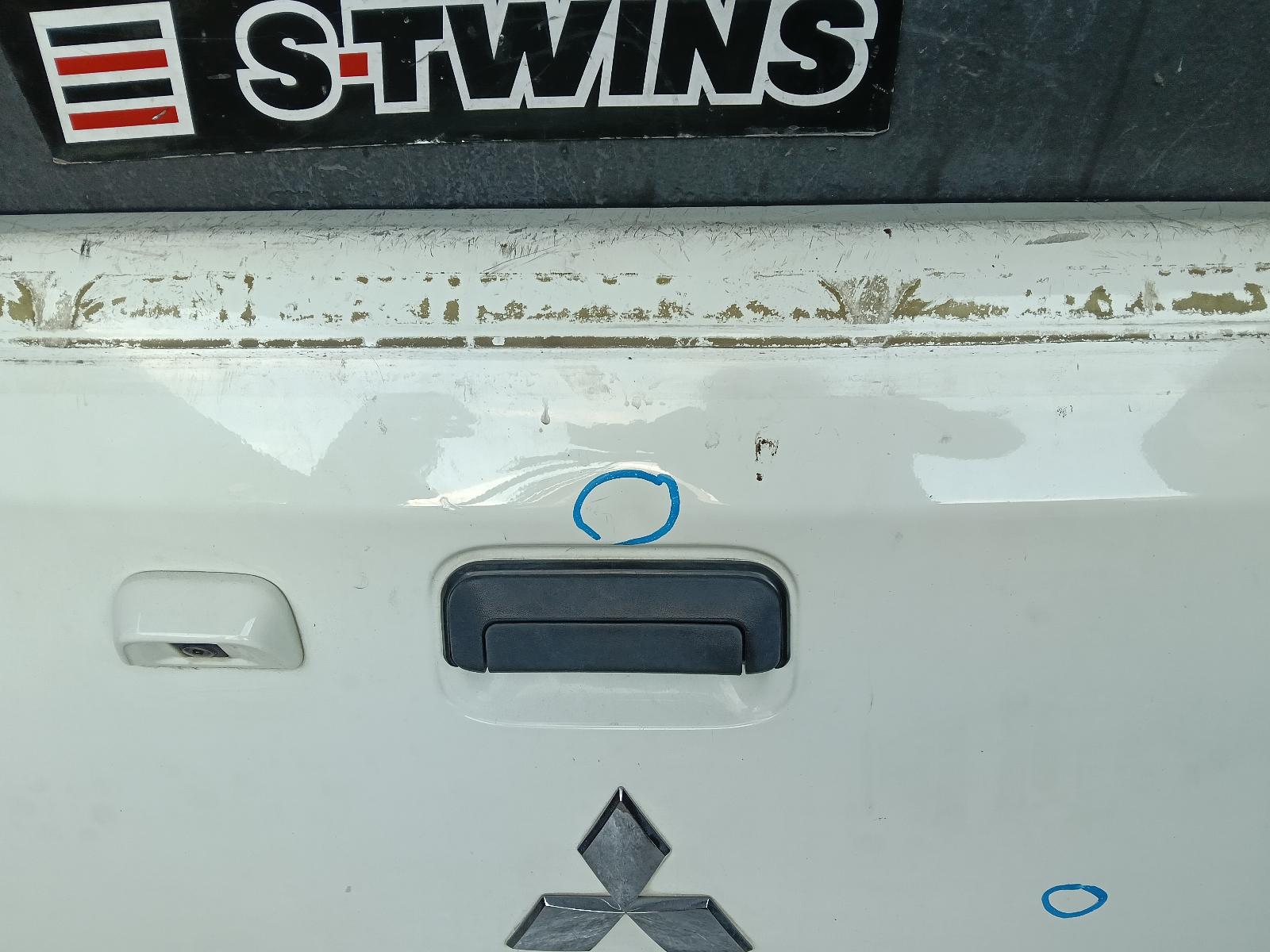 View Auto part Bootlid/Tailgate Mitsubishi Triton 2017
