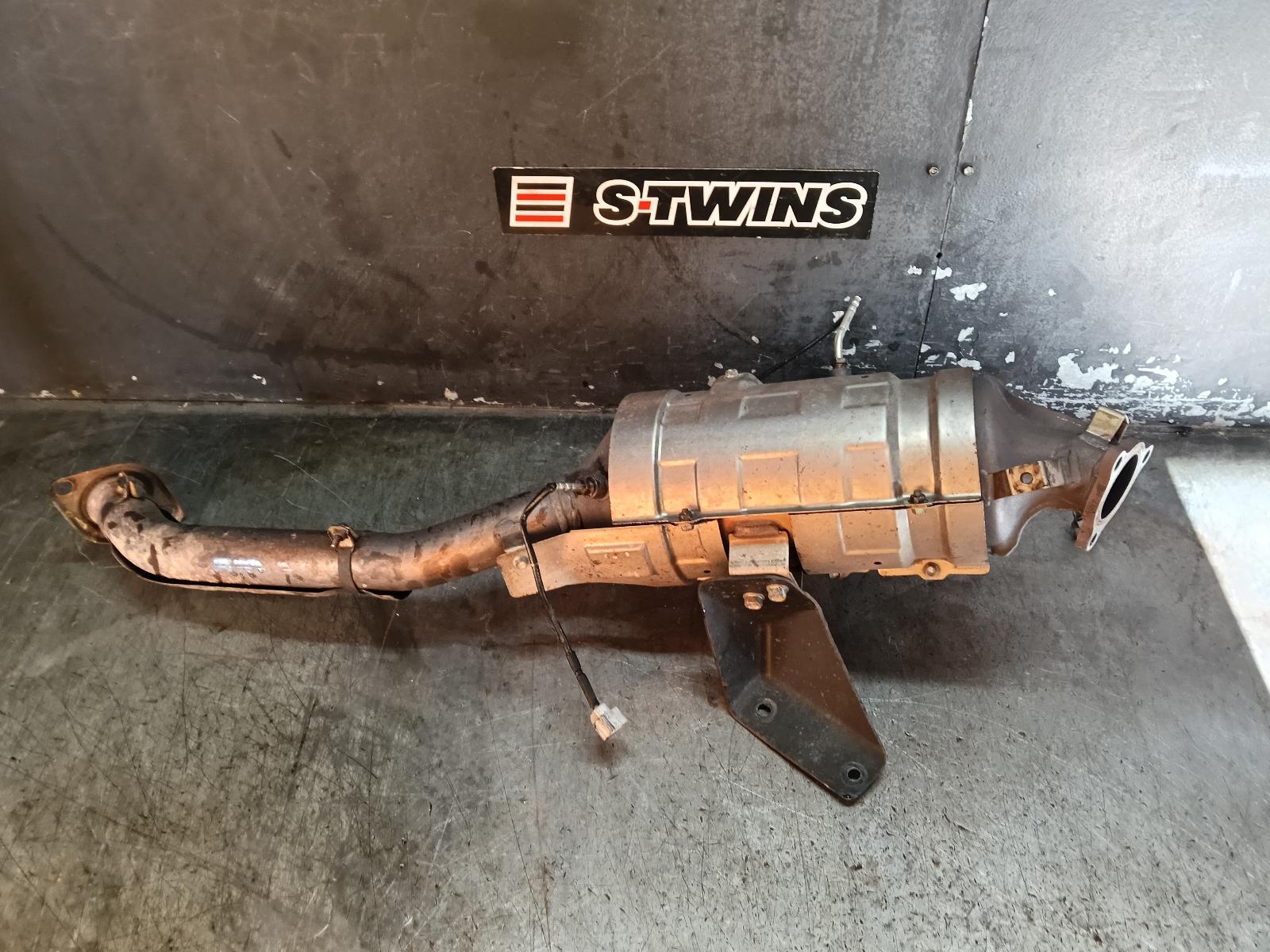 2017 Mitsubishi Triton Particulate Filter/Dpf View Auto part Particulate Filter/Dpf Mitsubishi Triton 2017