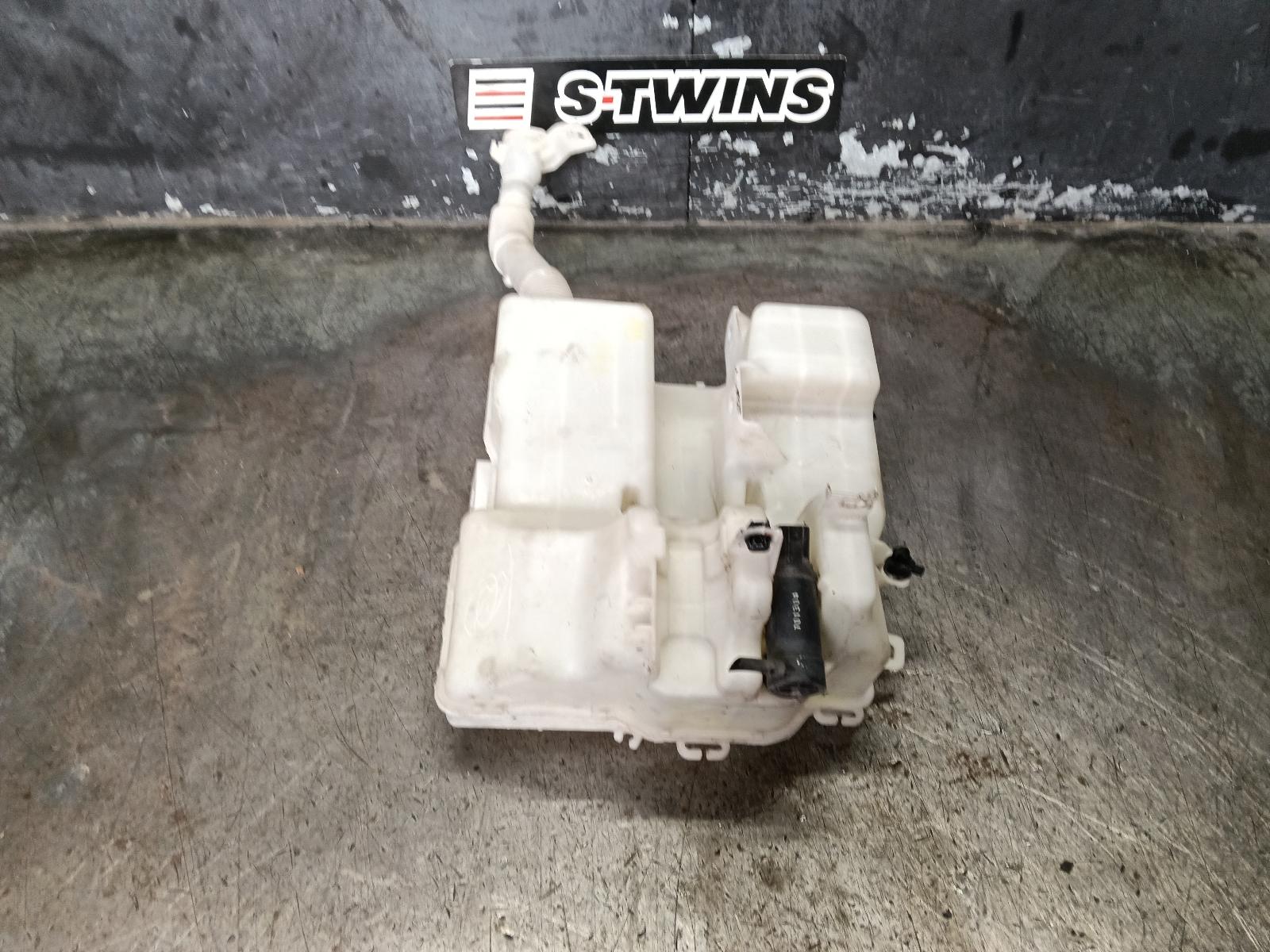 2017 Mitsubishi Triton Washer Bottle View Auto part Washer Bottle Mitsubishi Triton 2017