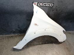View Auto part Right Guard Mitsubishi Triton 2017