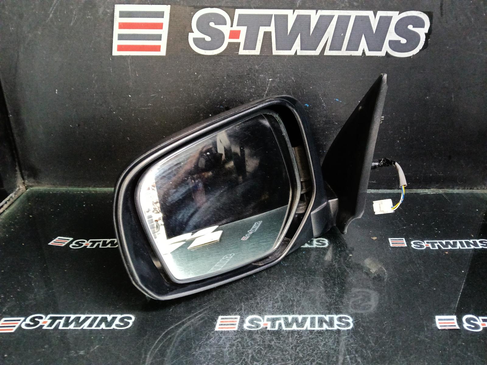 View Auto part Left Door Mirror Mitsubishi Triton 2017
