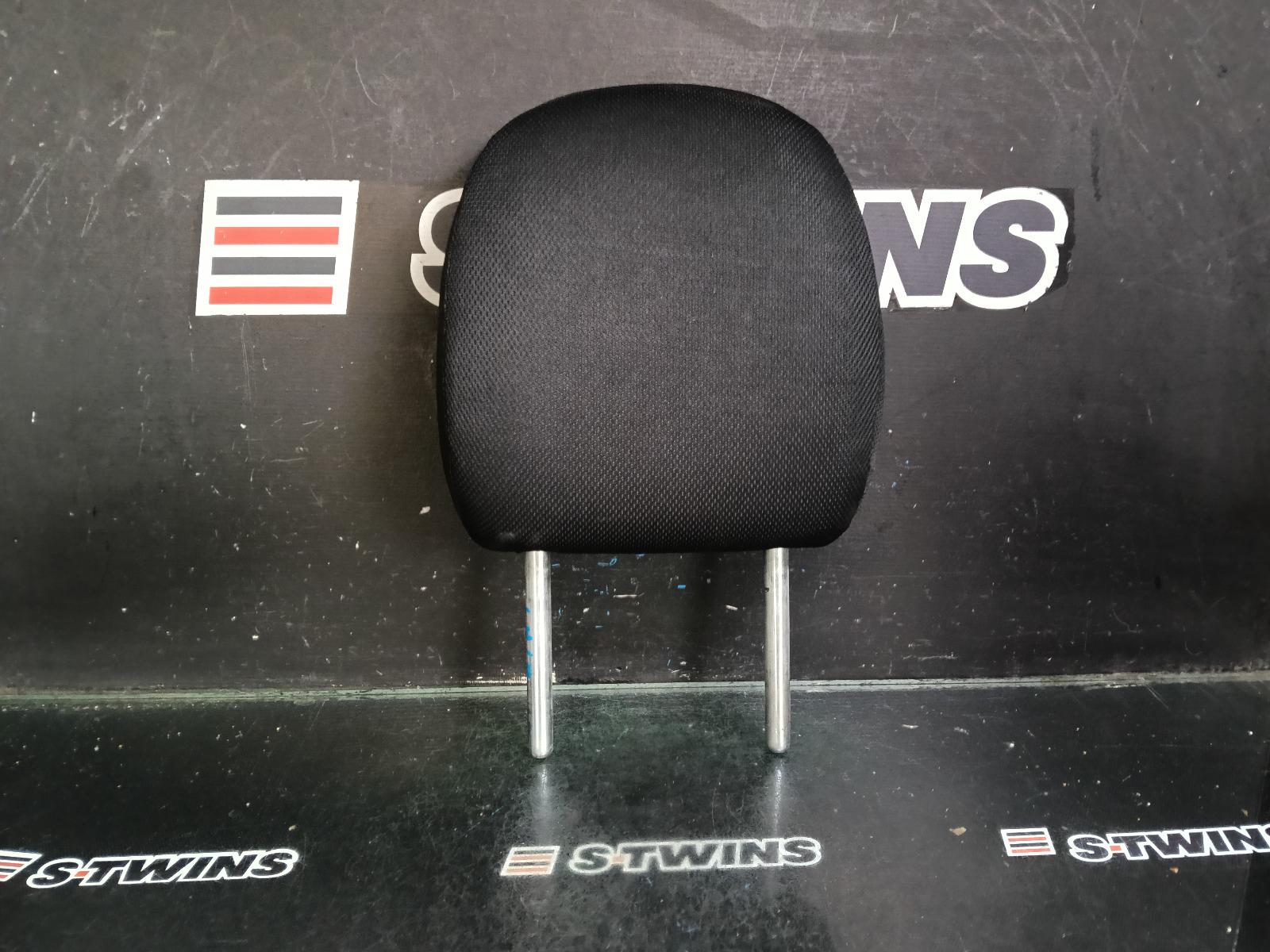 2017 Mitsubishi Triton Headrest View Auto part Headrest Mitsubishi Triton 2017