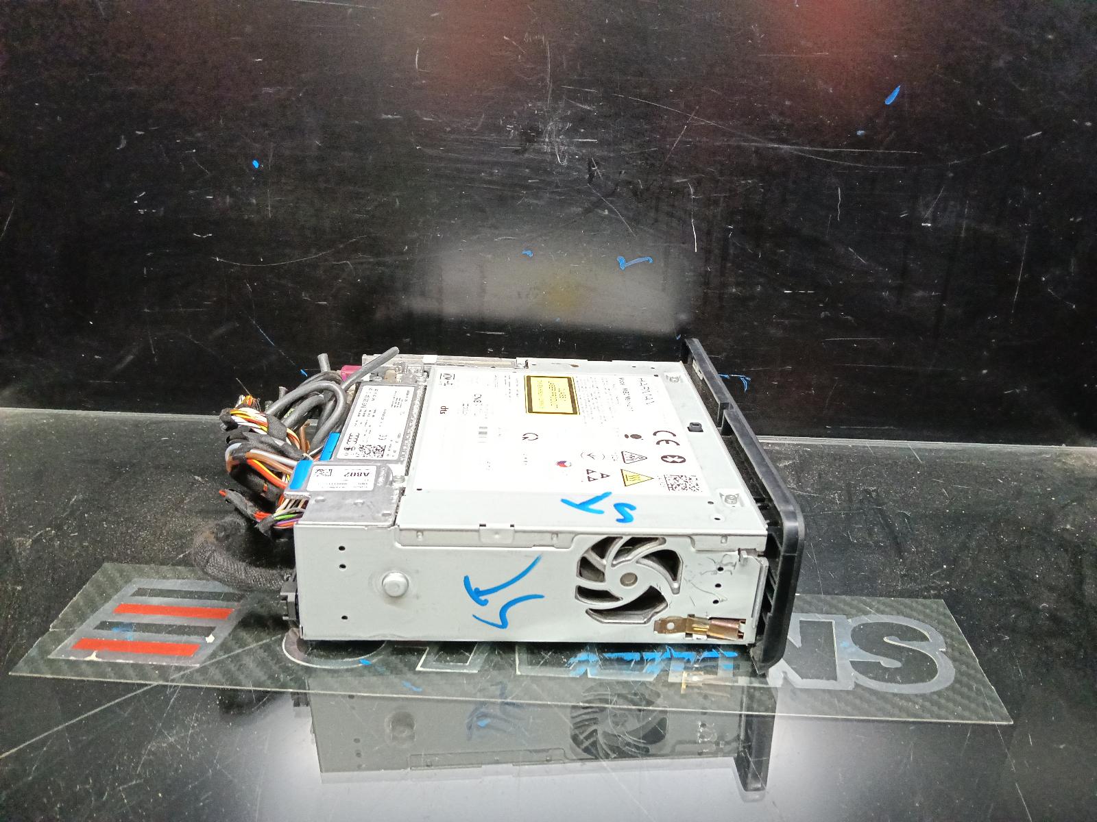 View Auto part Radio/Cd/Dvd/Sat/Tv Audi Q5 2019