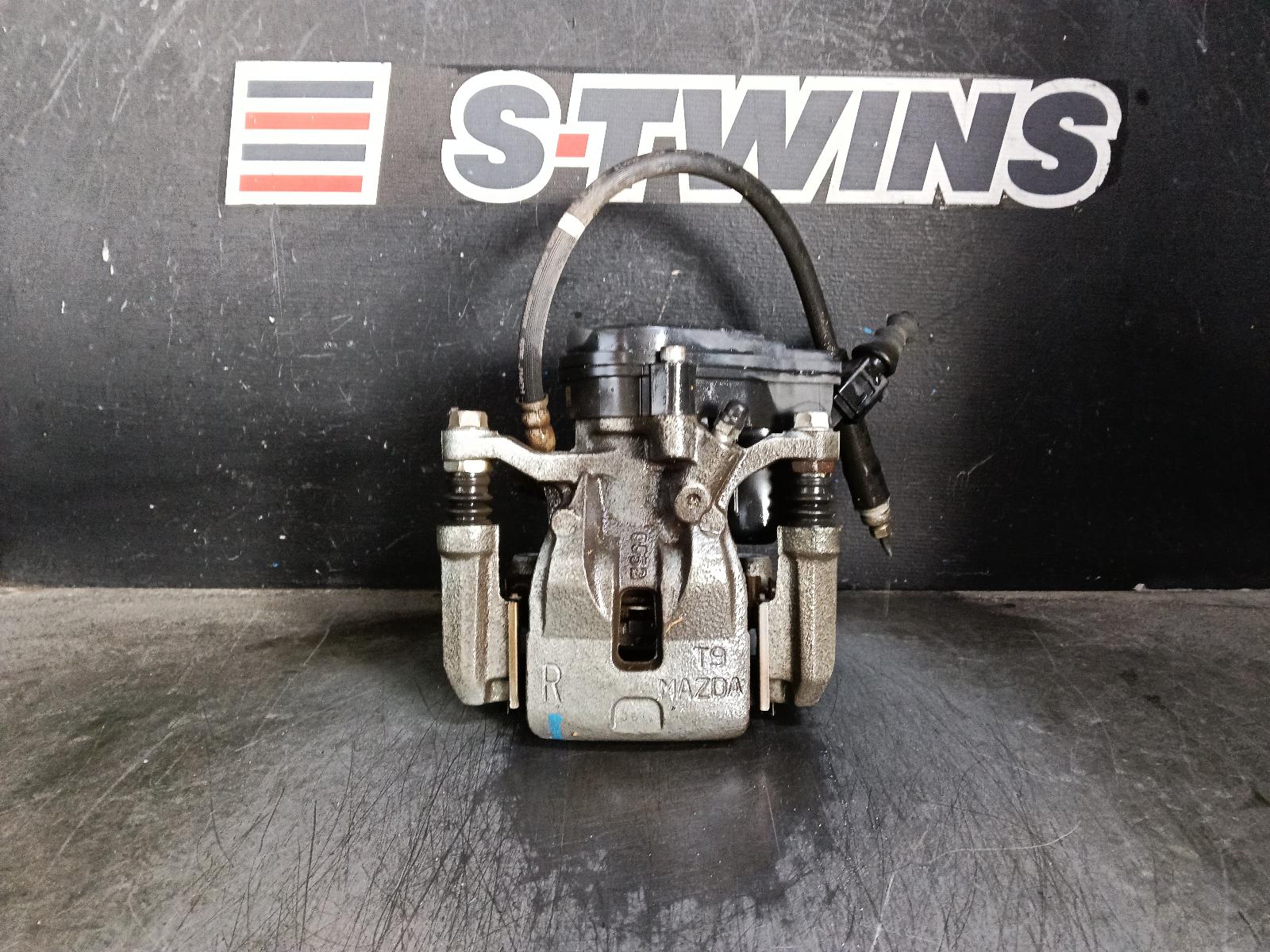 View Auto part Caliper Mazda Cx5 2019