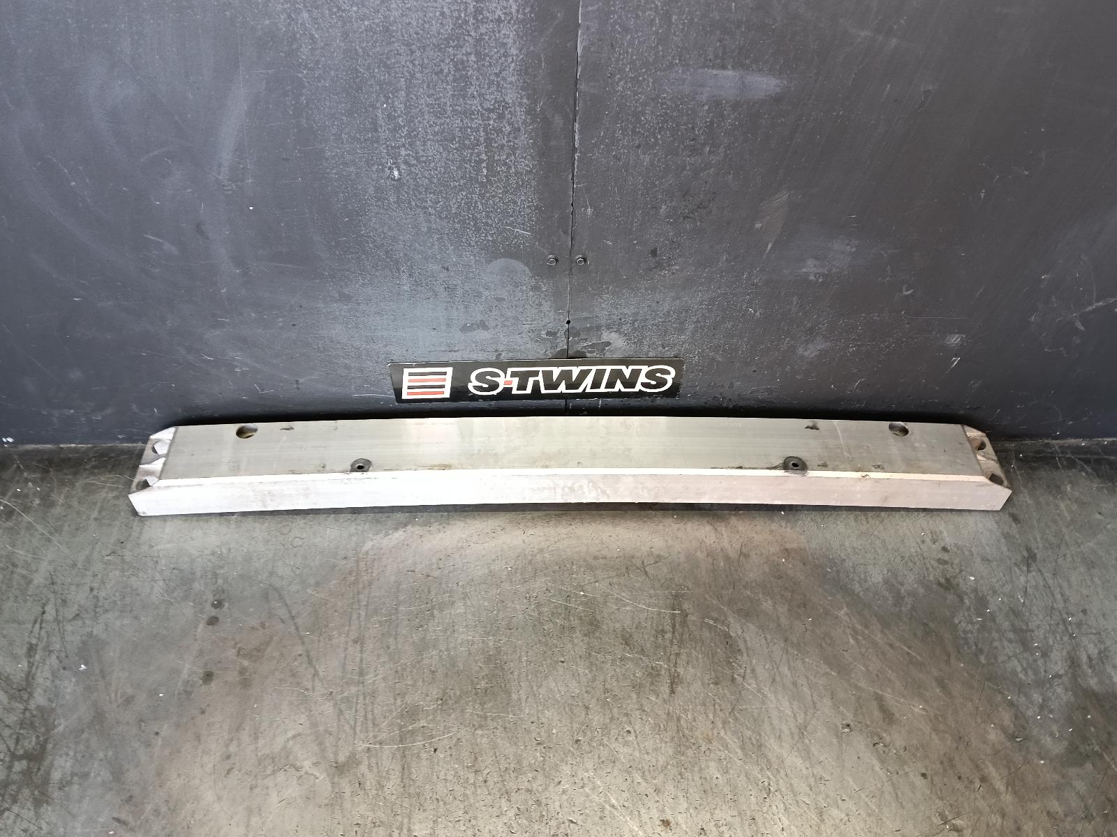 2011 Holden Commodore F/Bar Reinforc/Brack View Auto part F/Bar Reinforc/Brack Holden Commodore 2011