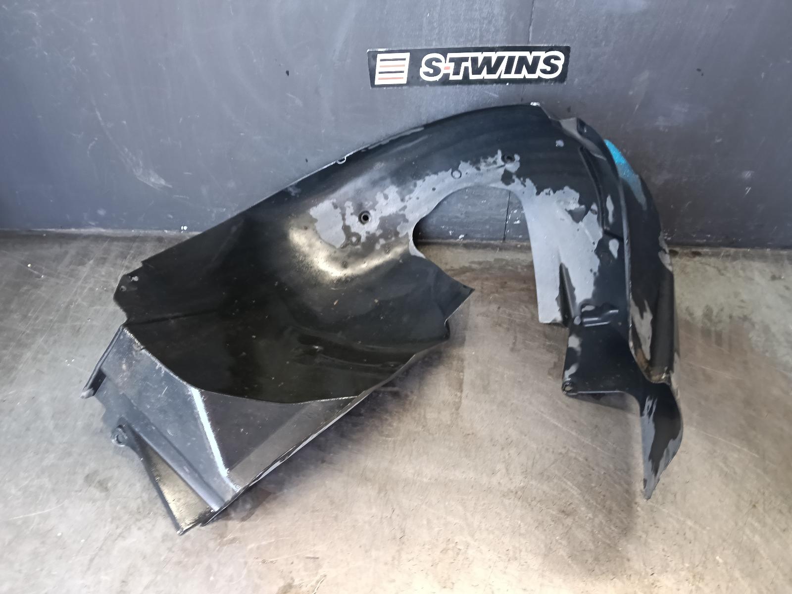 2011 Holden Commodore Right Guard Liner View Auto part Right Guard Liner Holden Commodore 2011