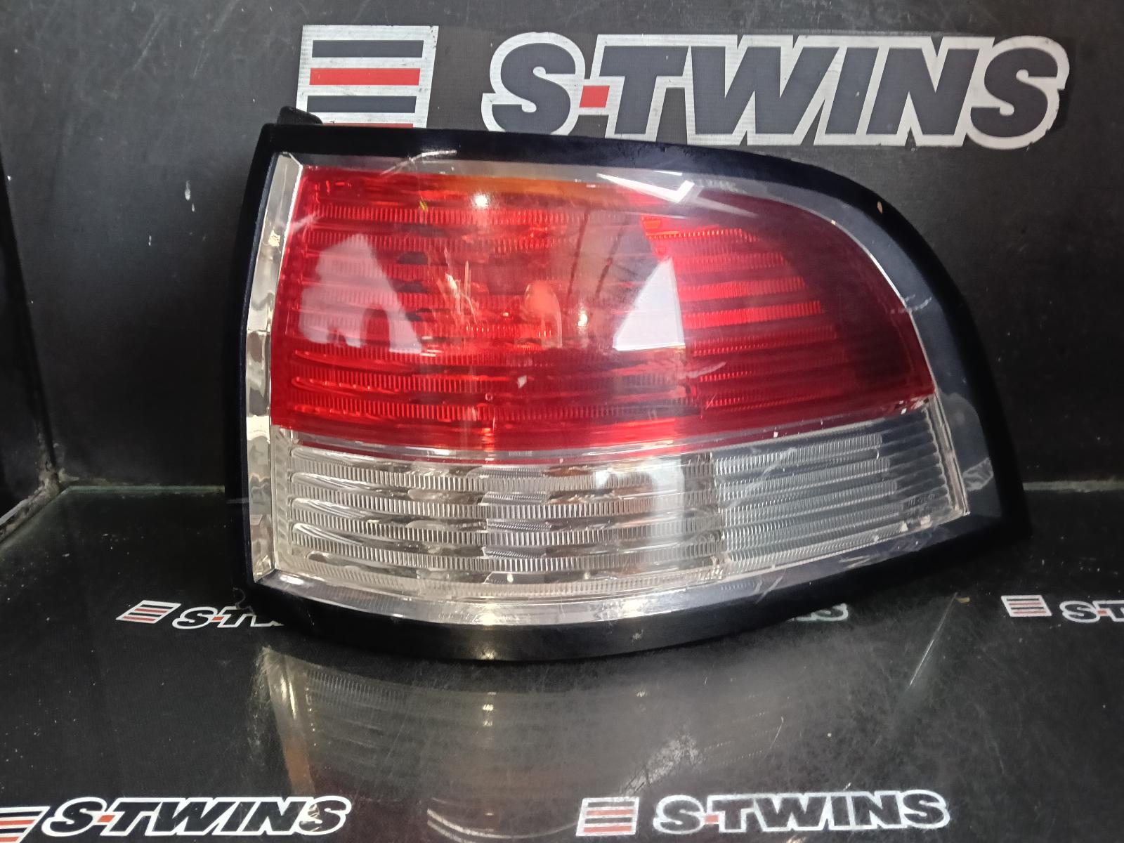 View Auto part Right Taillight Holden Commodore 2011
