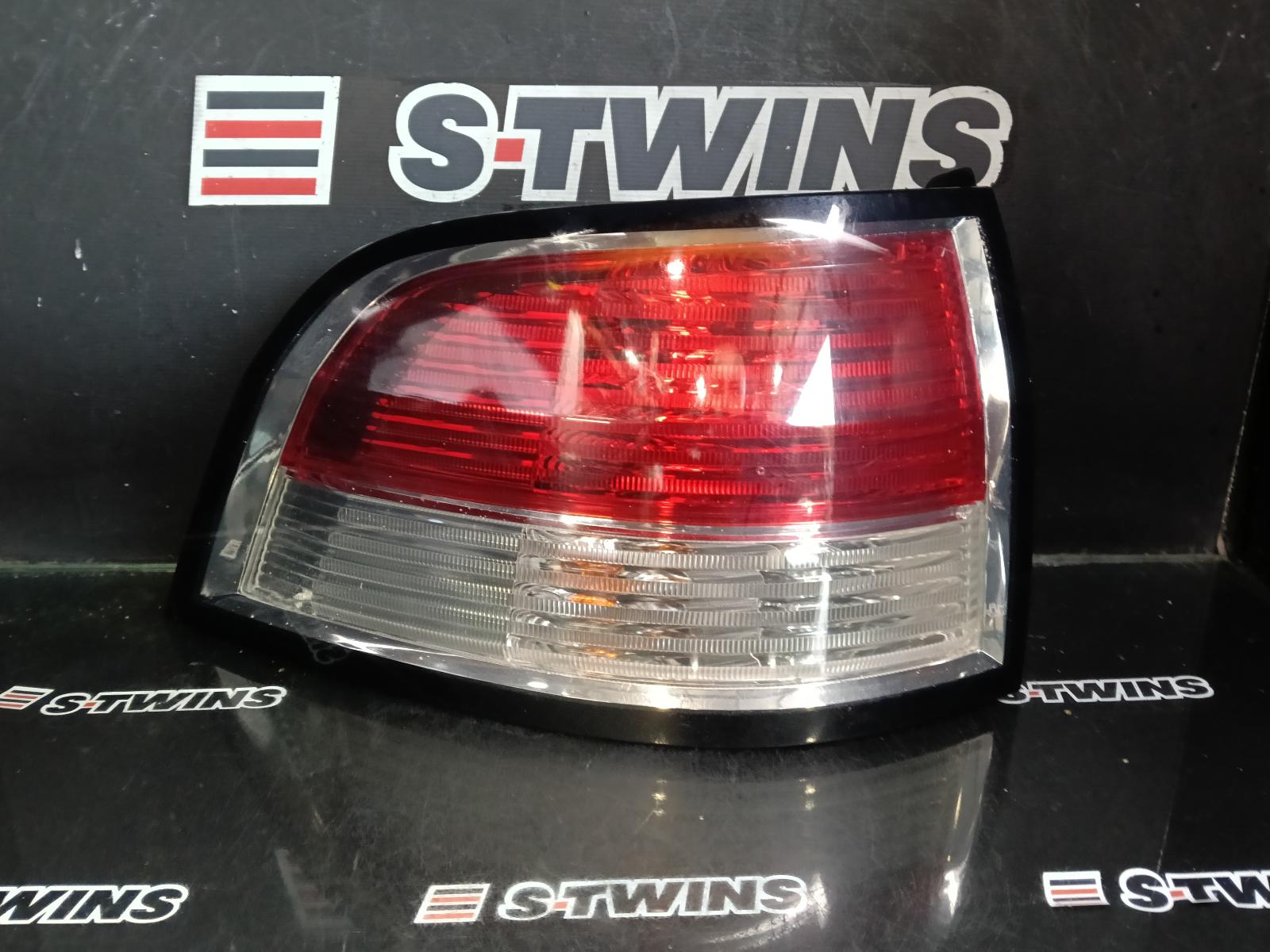 View Auto part Left Taillight Holden Commodore 2011
