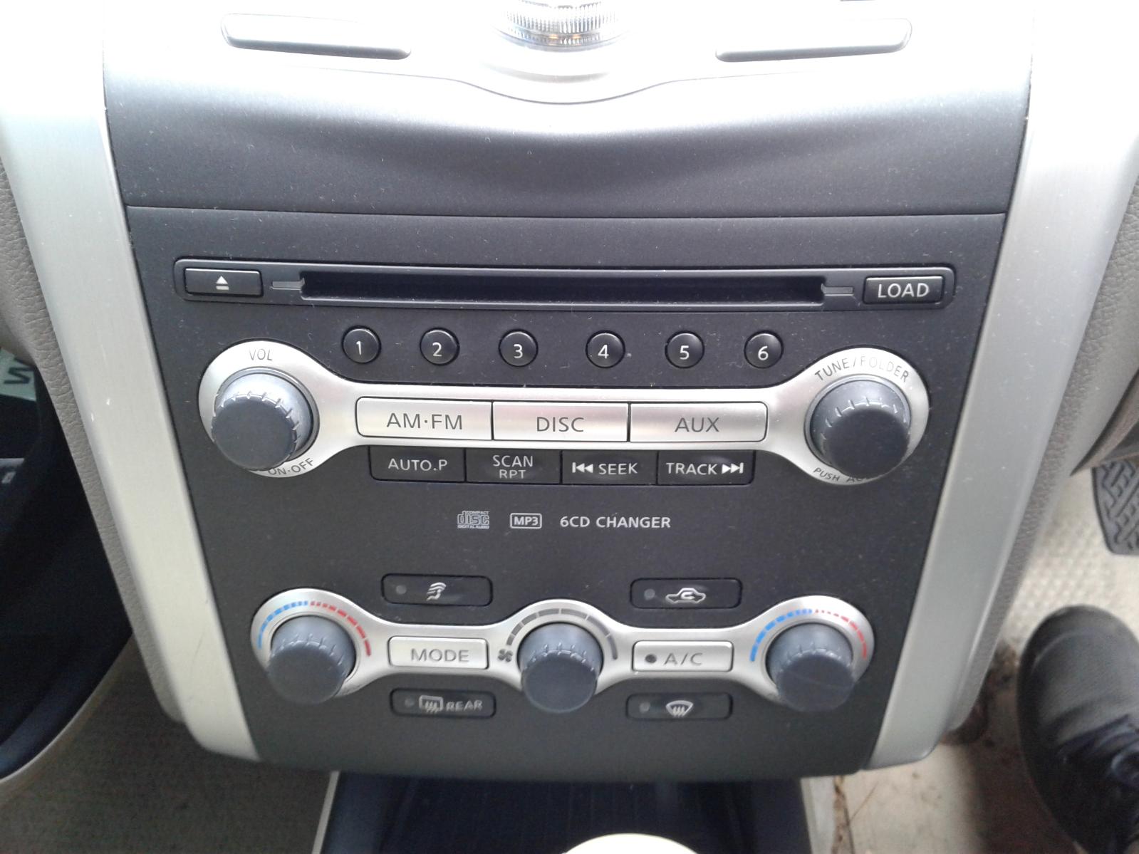 View Auto part Rear Garnish Nissan Murano 2009