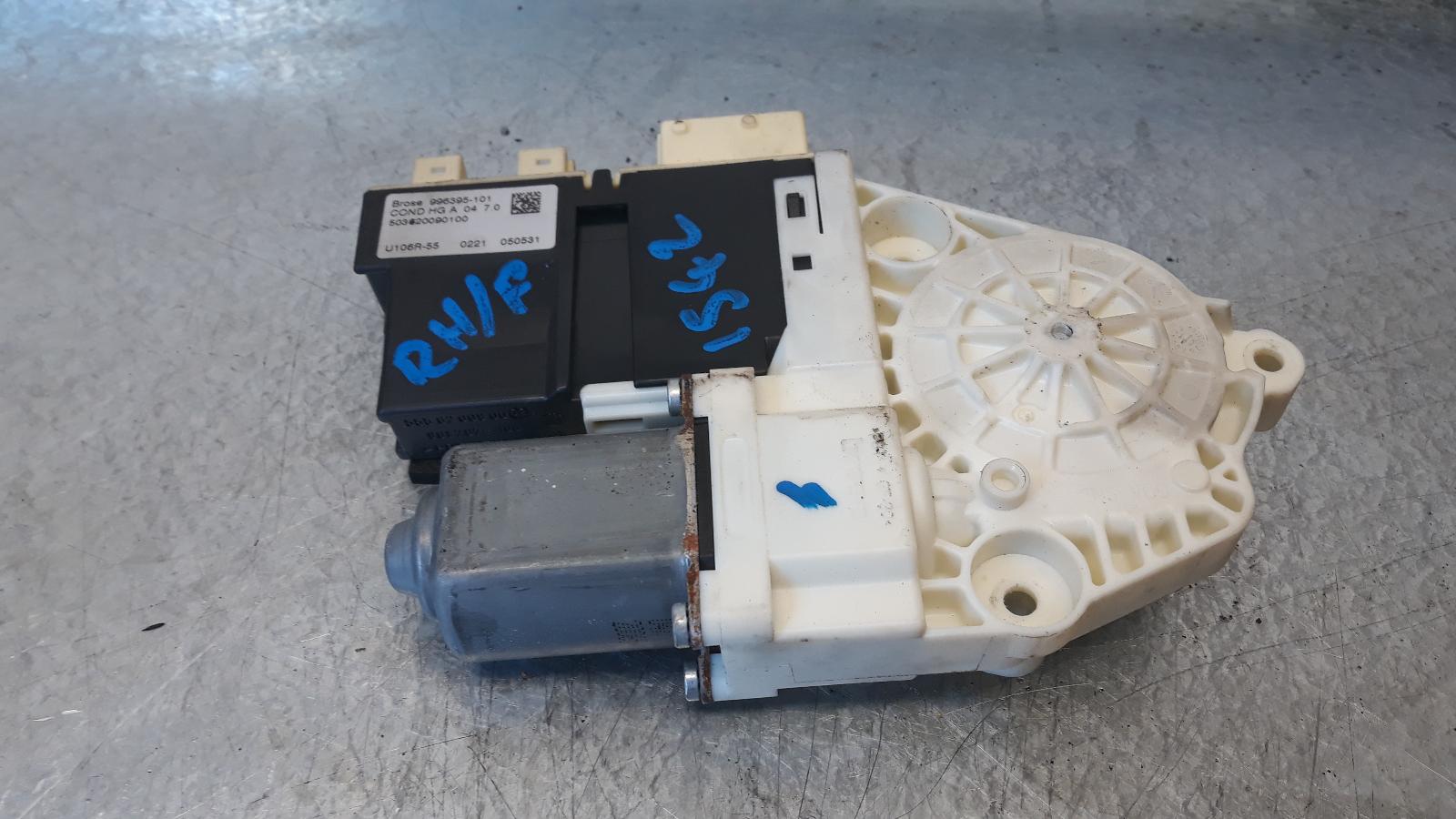 View Auto part Right Front Window Reg/Motor Citroen C4 2006