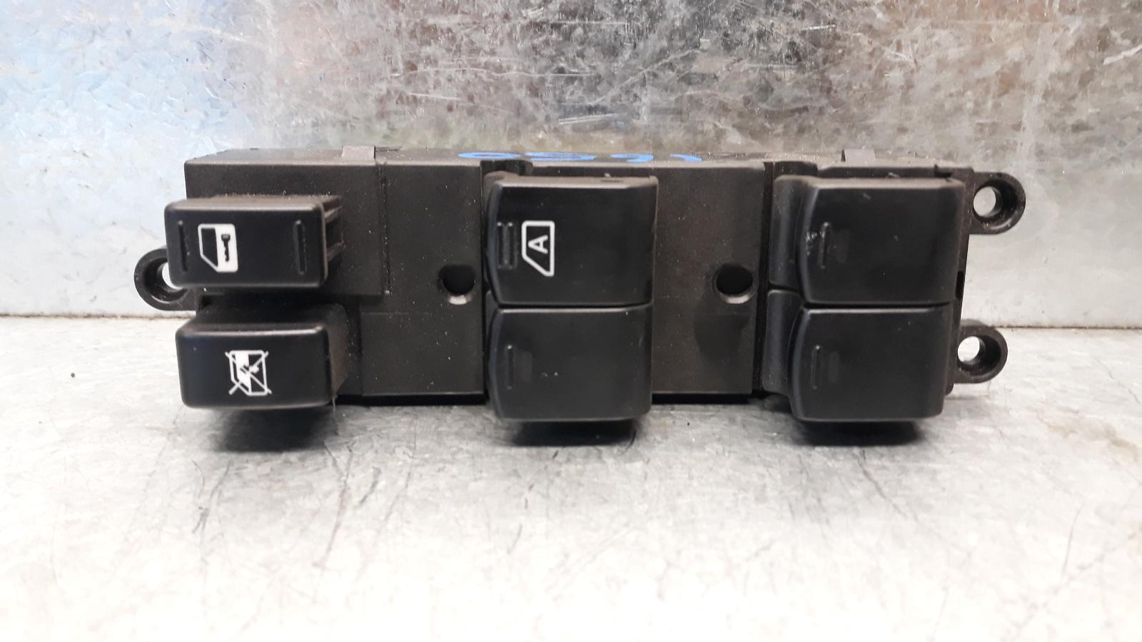 View Auto part Pwr Dr Wind Switch Subaru Forester 2009