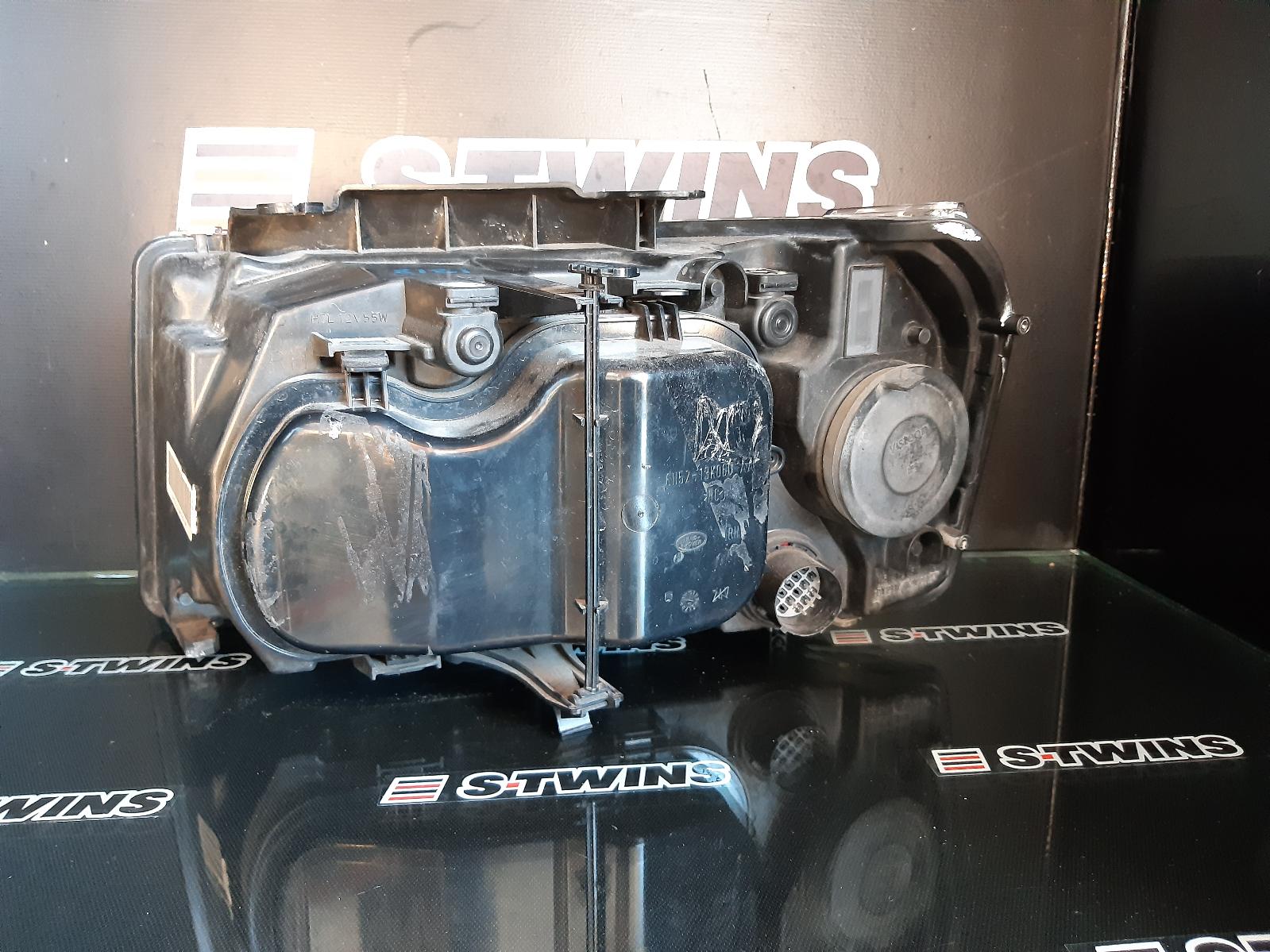 View Auto part Right Headlamp Land Rover Freelander 2008