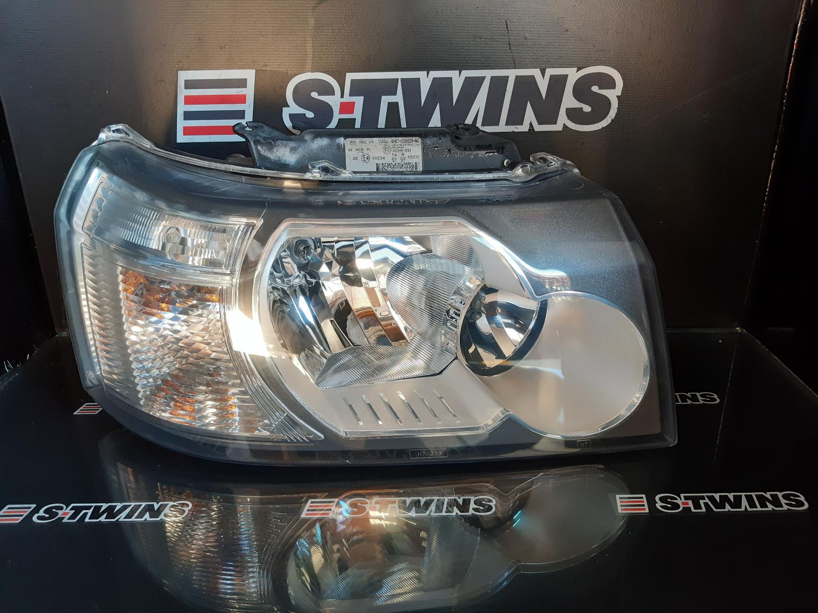 View Auto part Right Headlamp Land Rover Freelander 2008
