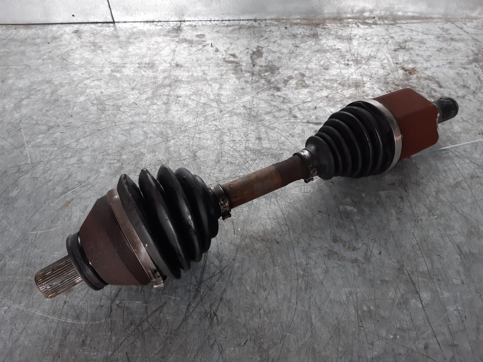2008 Land Rover Freelander Left Driveshaft View Auto part Left Driveshaft Land Rover Freelander 2008