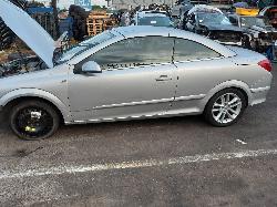 View Auto part Left Rear Side Glass Holden Astra 2006