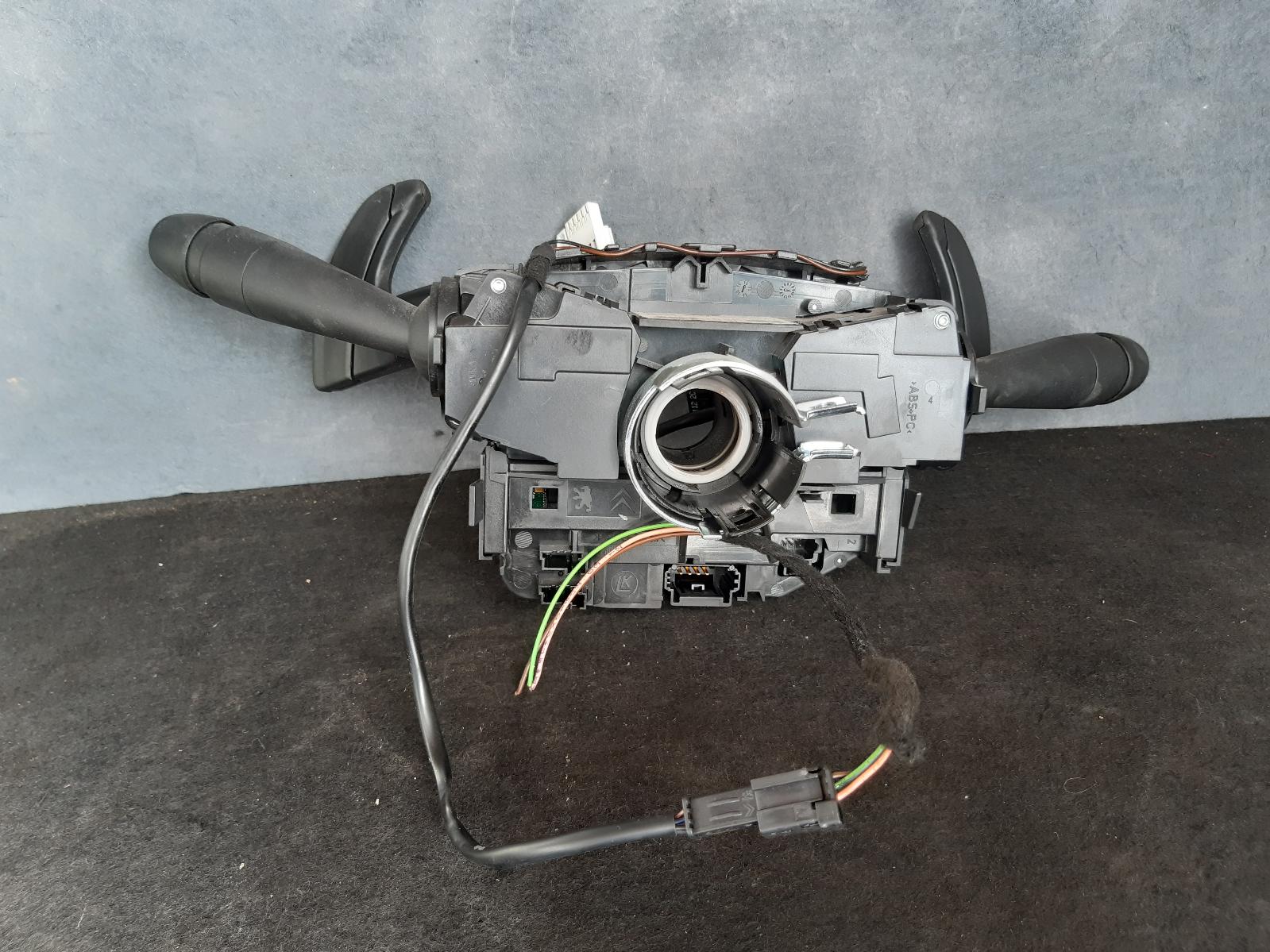 2013 Citroen C4 Combination Switch View Auto part Combination Switch Citroen C4 2013