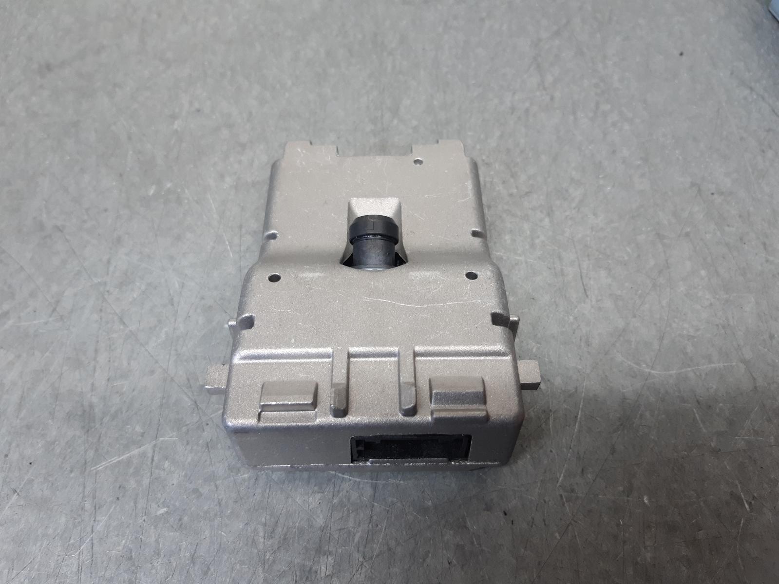 2017 Mazda Cx9 Misc Switch/Relay View Auto part Misc Switch/Relay Mazda Cx9 2017