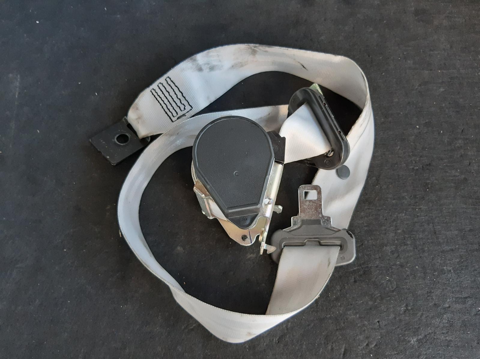 View Auto part Seatbelt/Stalk Renault Megane 2014