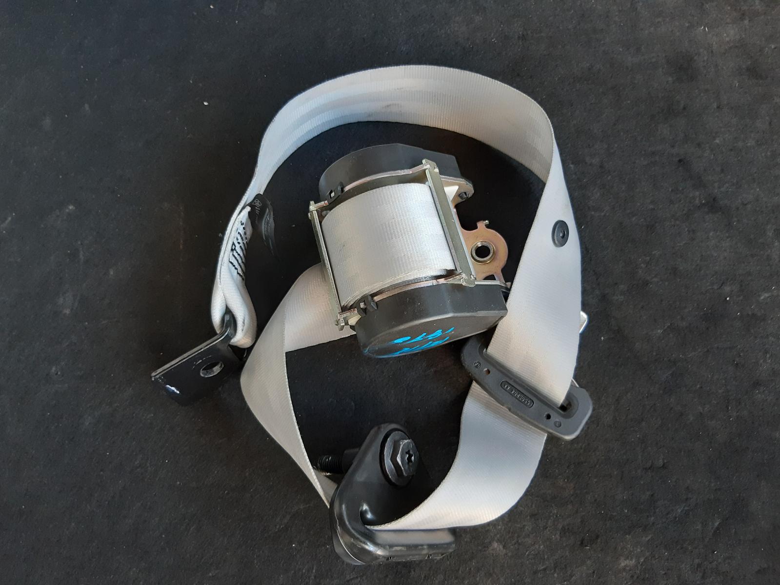 View Auto part Seatbelt/Stalk Renault Megane 2014