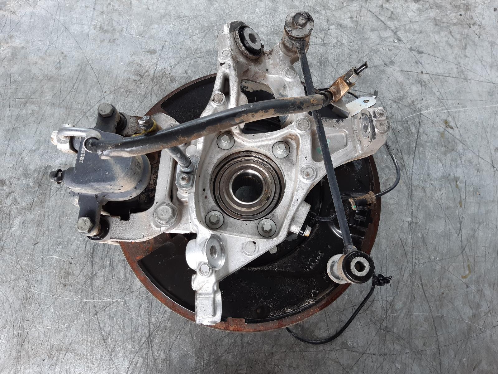View Auto part Left Rear Hub Assembly Chrysler 300c 2012