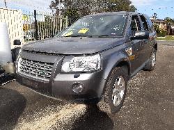 View Auto part Overflow Bottle Land Rover Freelander 2008