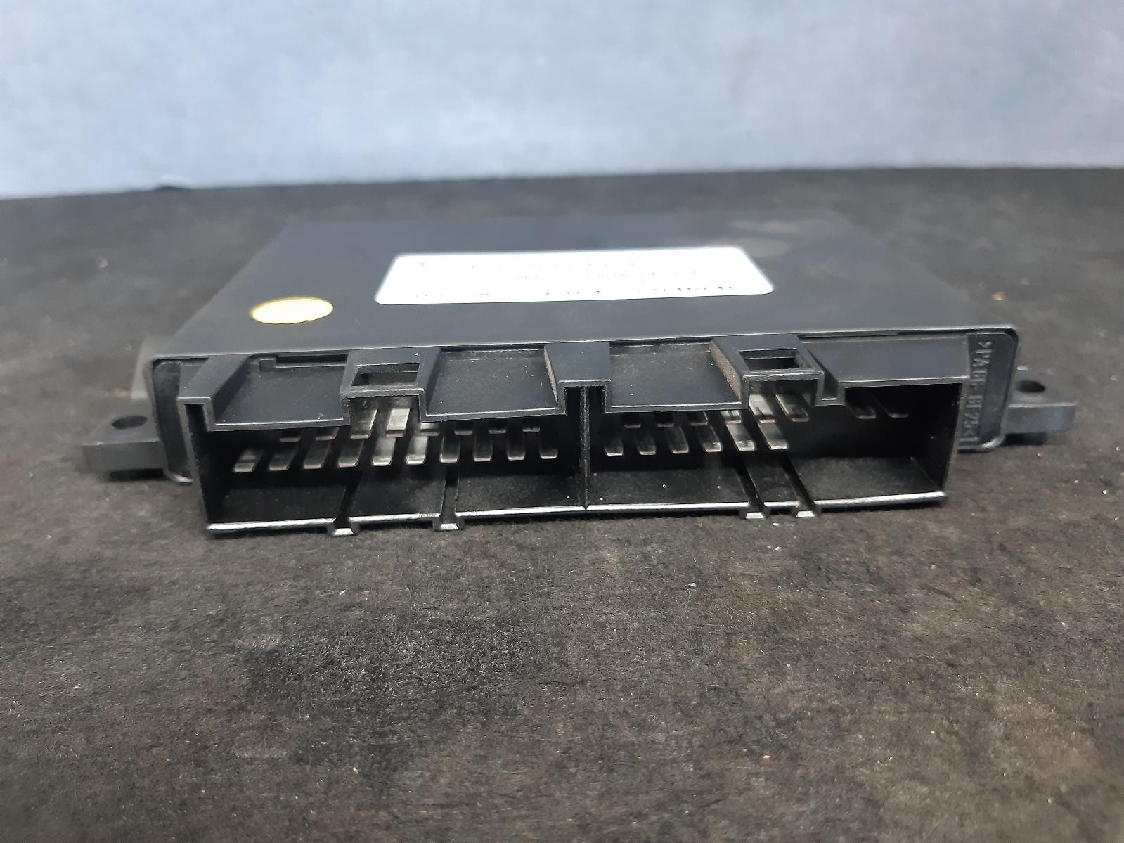 View Auto part Ecu Chrysler 300c 2007