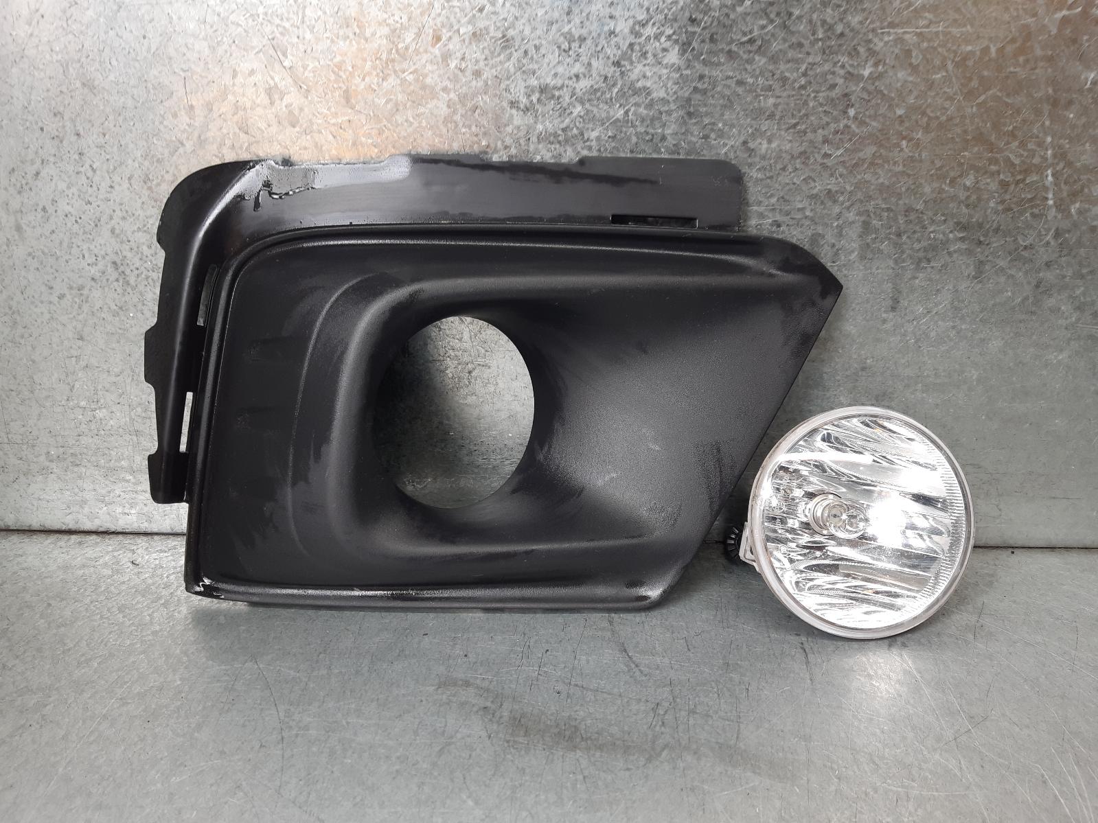 View Auto part Left Indicator/Fog/Side Holden Captiva 2016