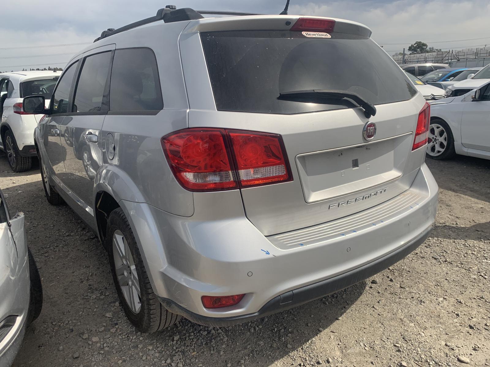 View Auto part Radio/Cd/Dvd/Sat/Tv Fiat Freemont 2013