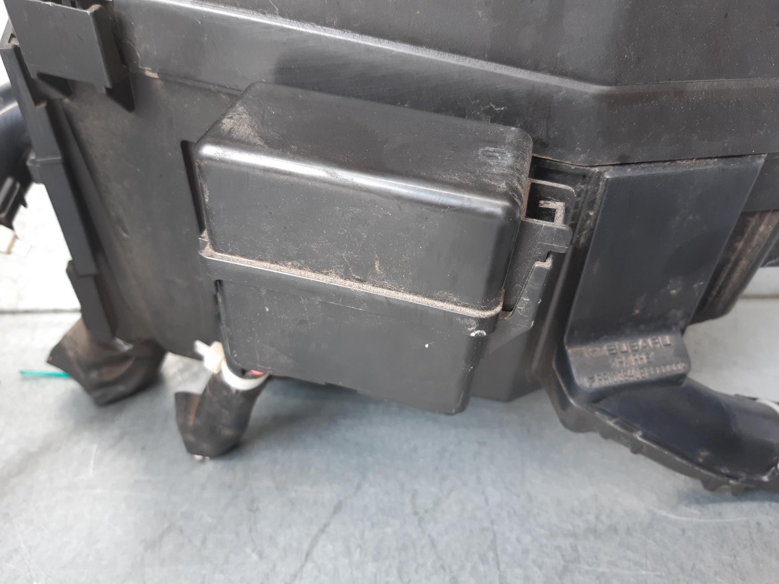 View Auto part Fuse Box Subaru Outback 2015