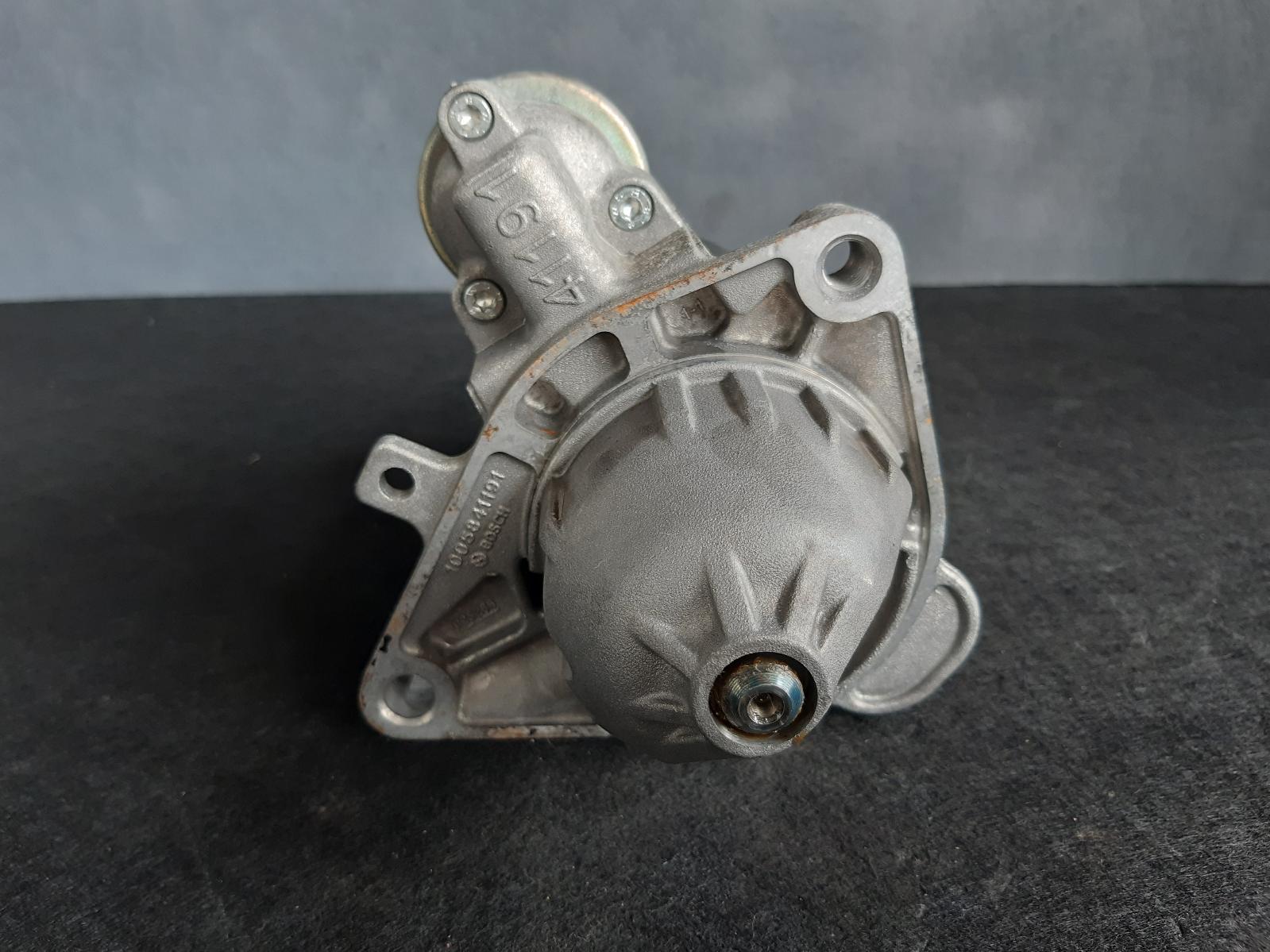 View Auto part Starter Chrysler 300c 2012
